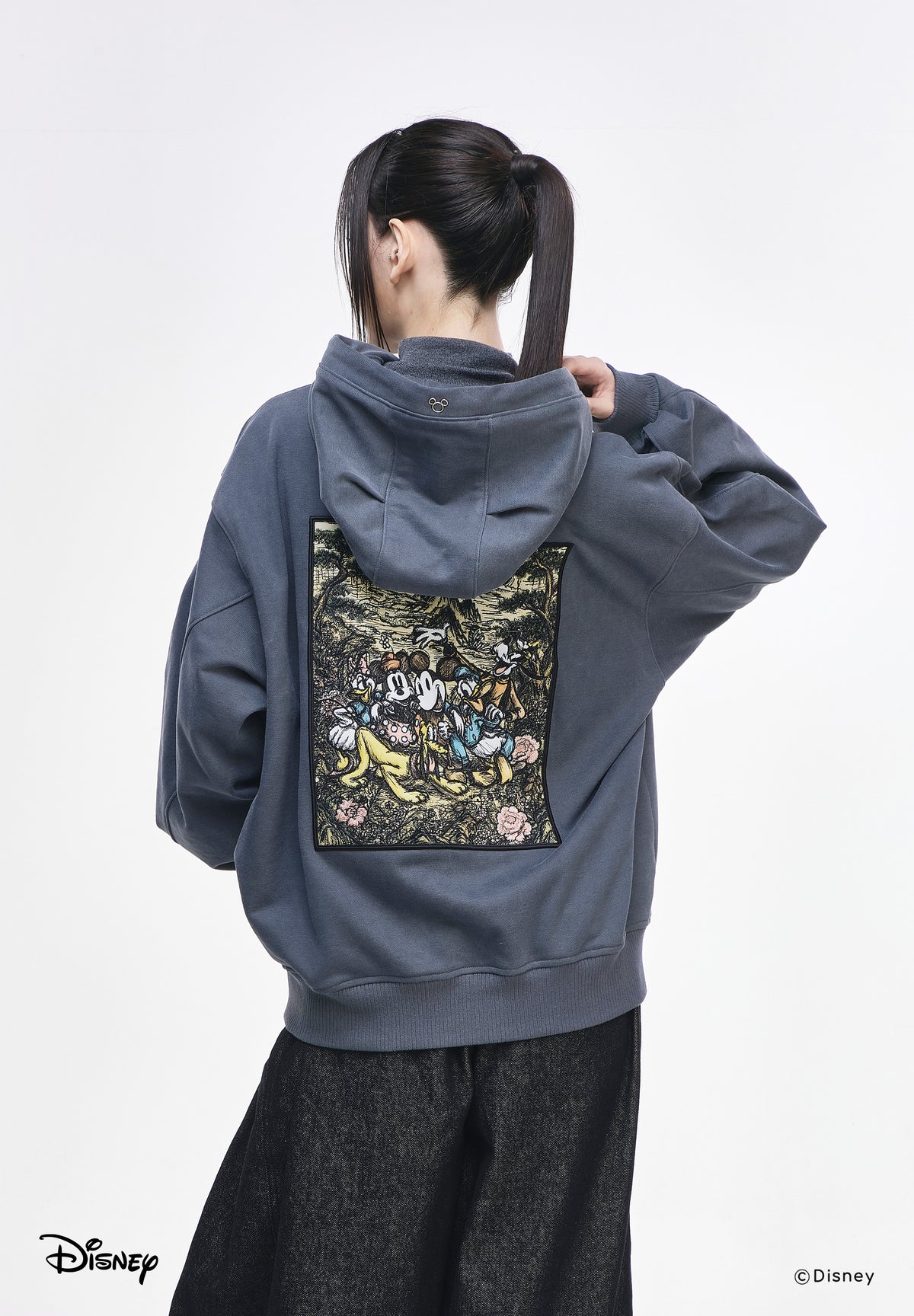 MINHWA FRIENDS HOOD ZIP UP