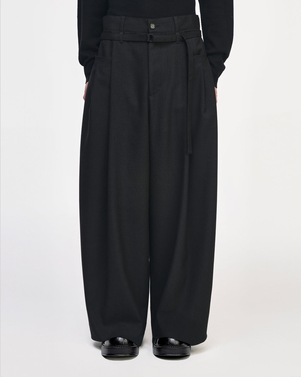 SONGZIO HOMME LEVEL VOLUME WIDE PANTS
