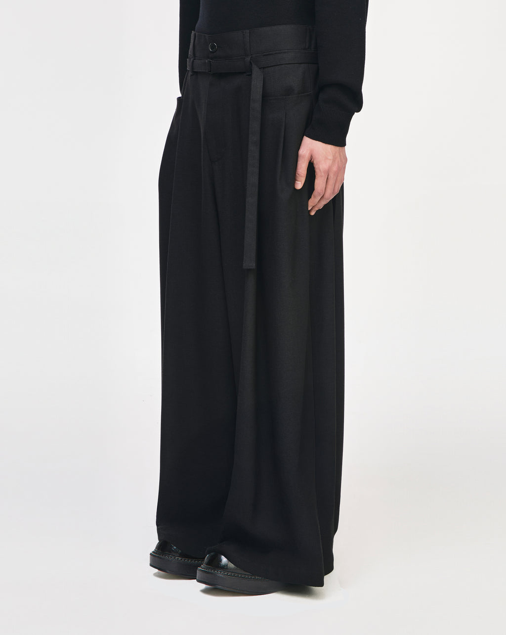 SONGZIO HOMME LEVEL VOLUME WIDE PANTS