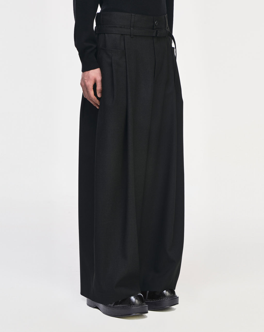 SONGZIO HOMME LEVEL VOLUME WIDE PANTS
