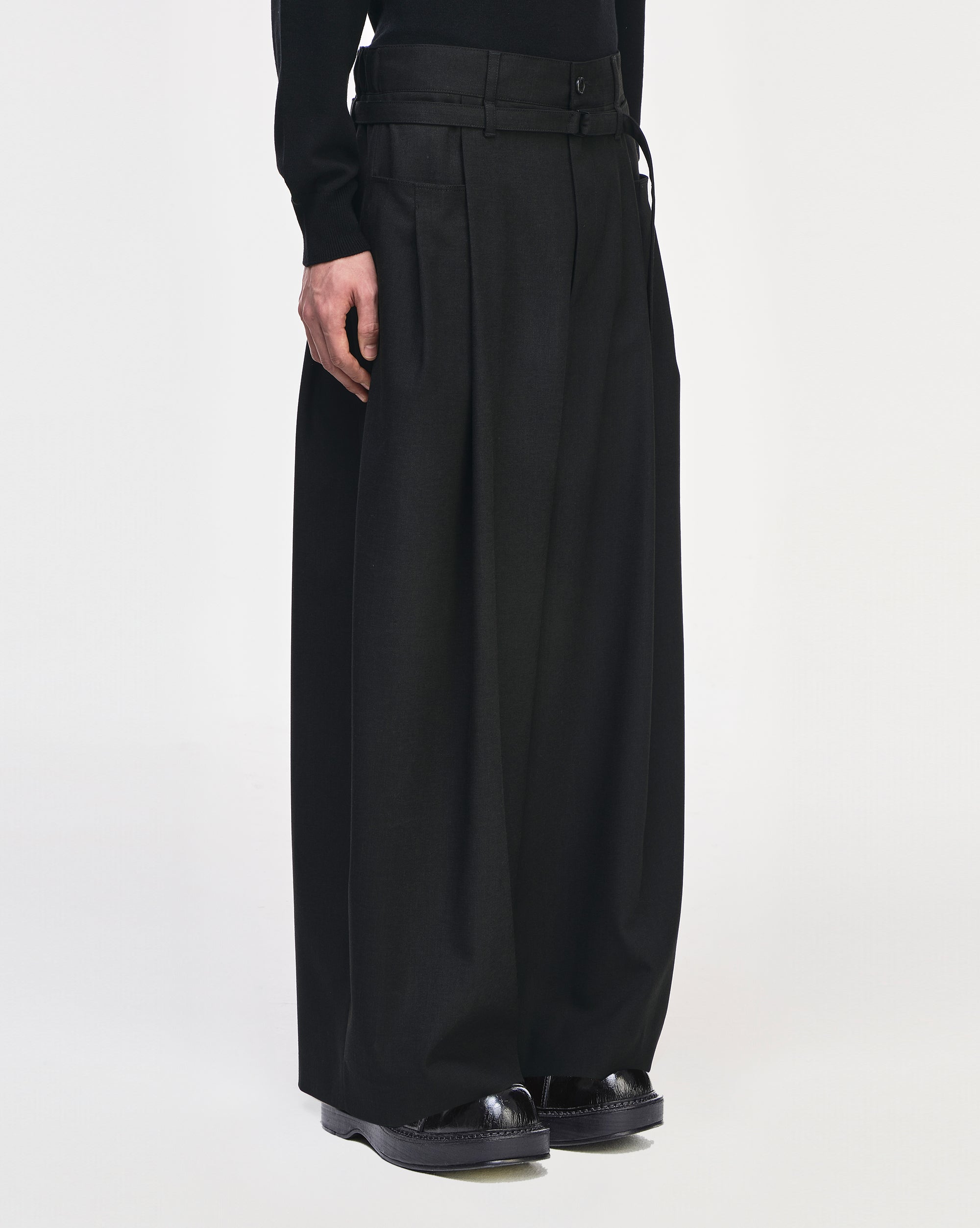SONGZIO HOMME LEVEL VOLUME WIDE PANTS