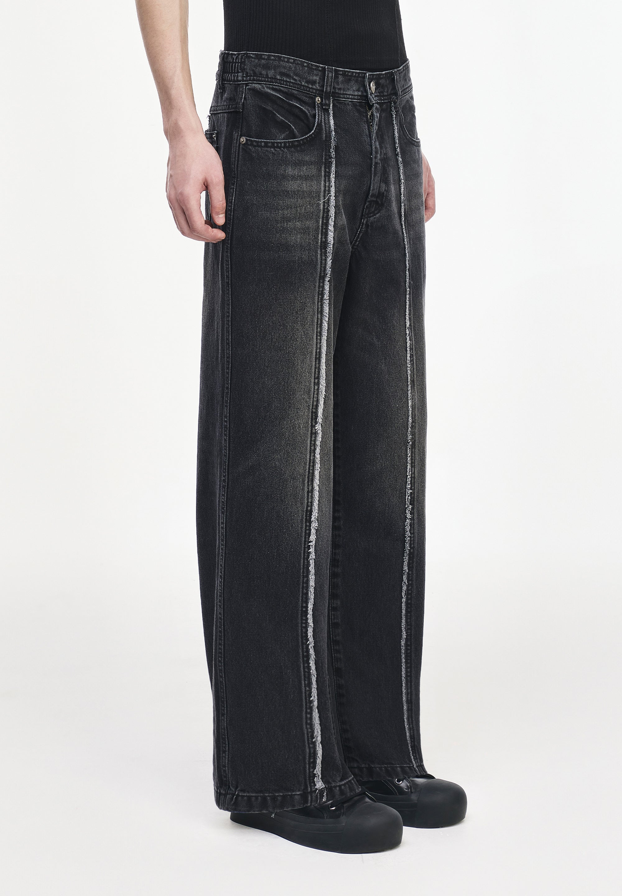 SONGZIO HOMME CUT OUT STRAIGHT DENIM