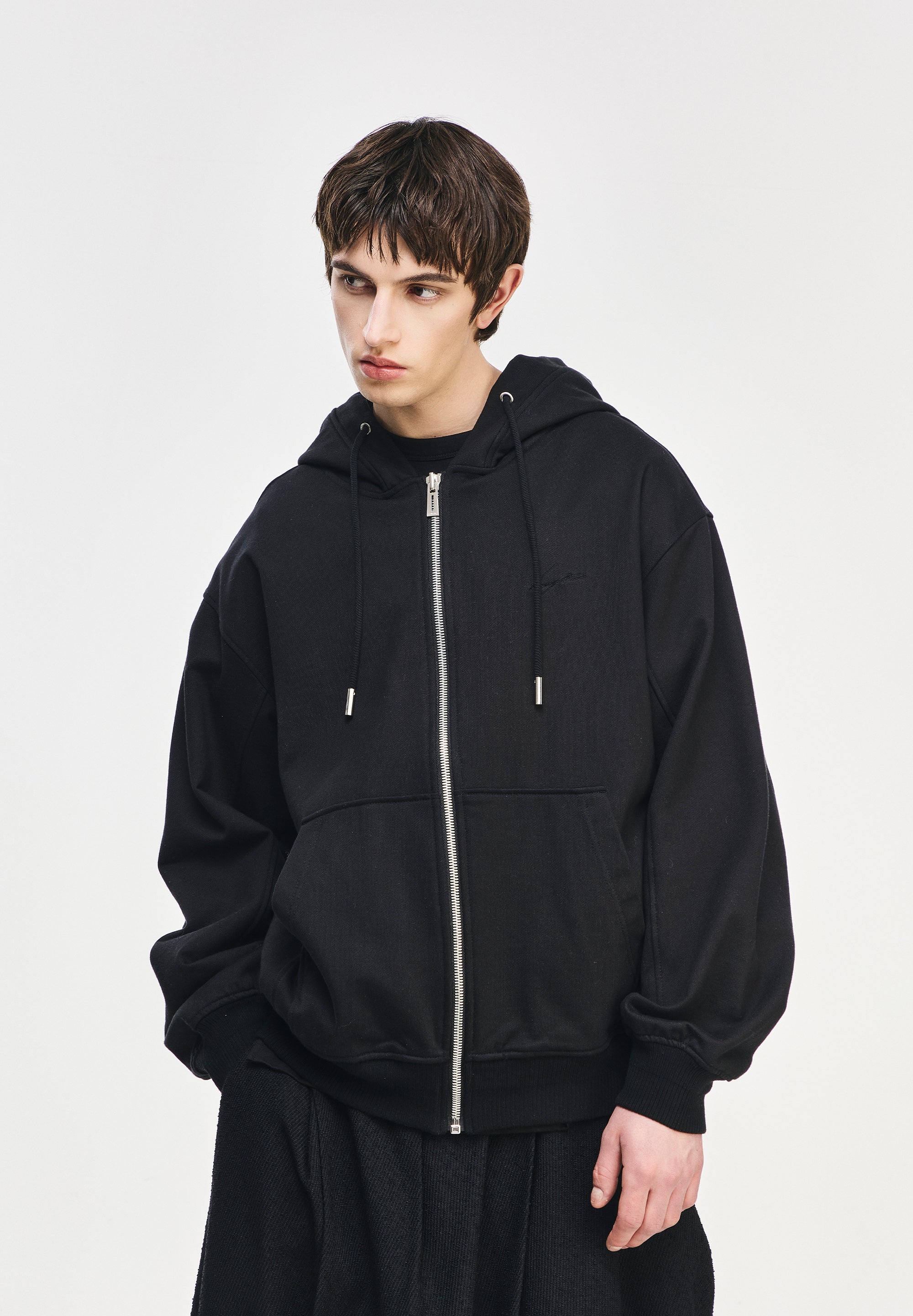 SONGZIO COLLECTION BLACK EYES HOOD ZIP UP