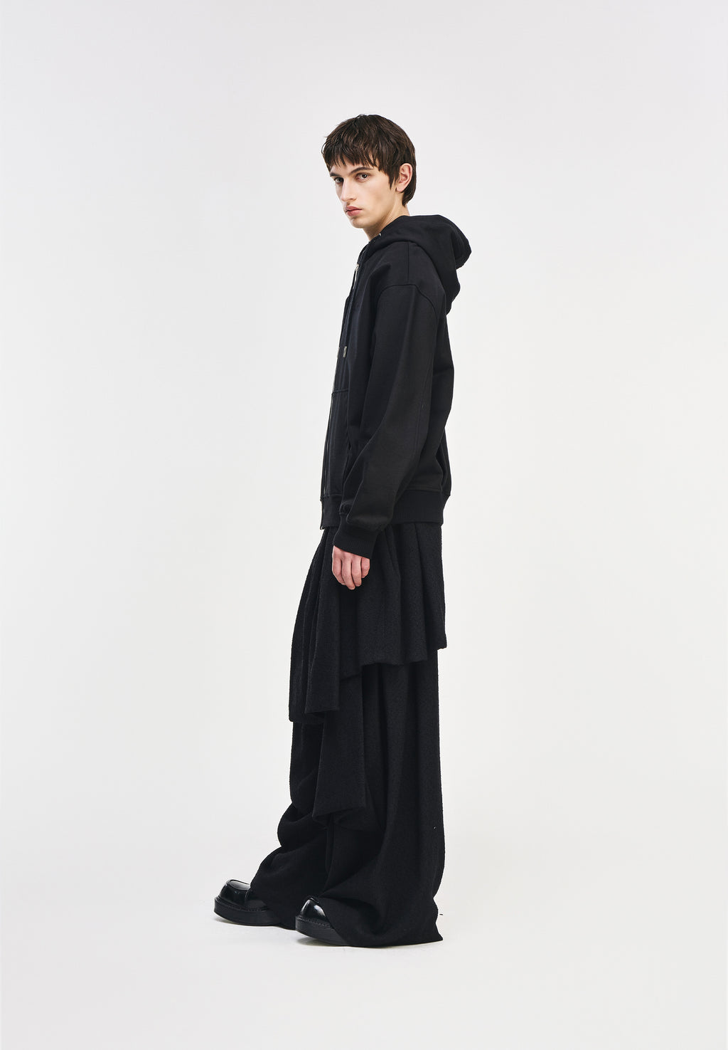 SONGZIO COLLECTION BLACK EYES HOOD ZIP UP