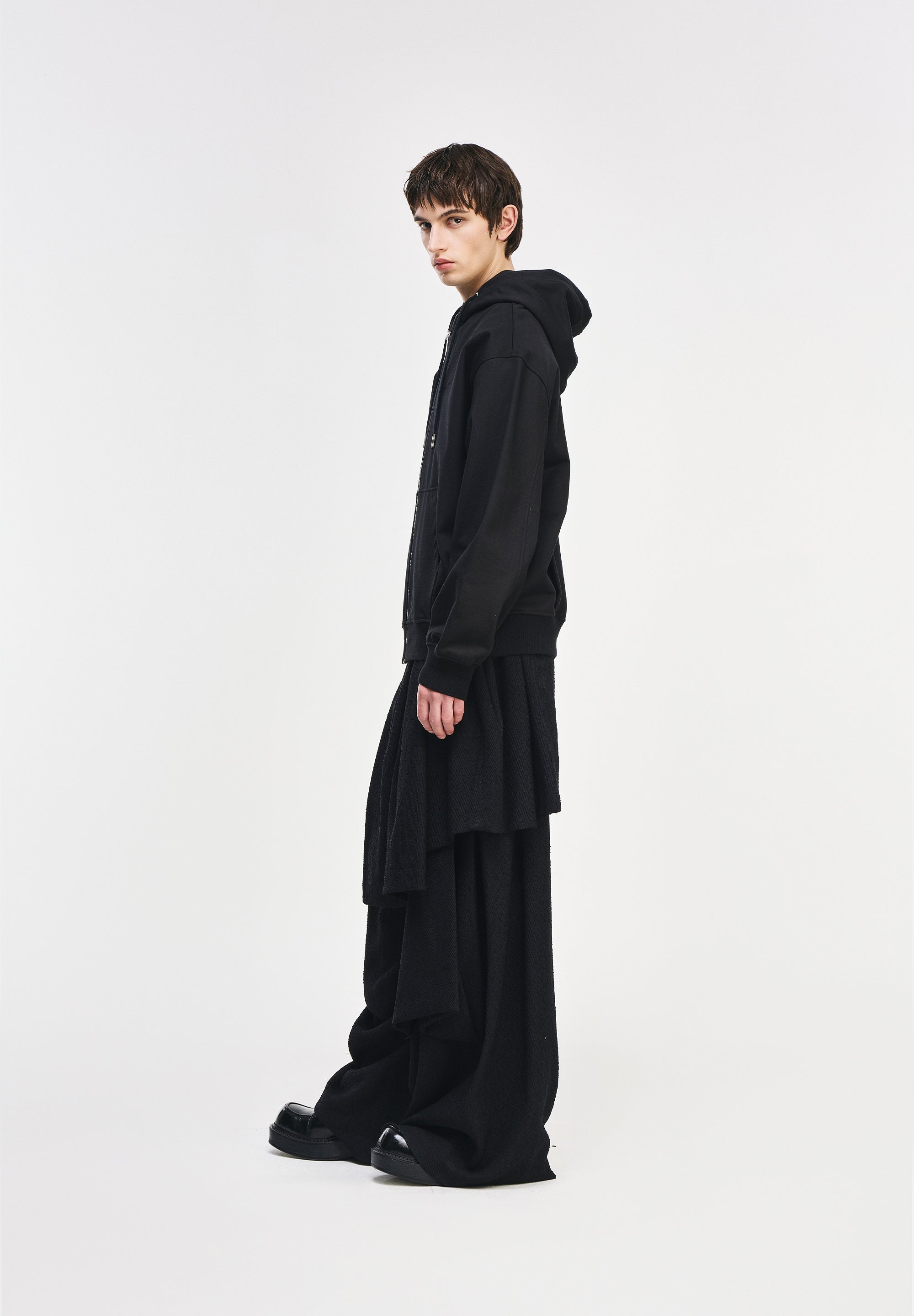 SONGZIO COLLECTION BLACK EYES HOOD ZIP UP