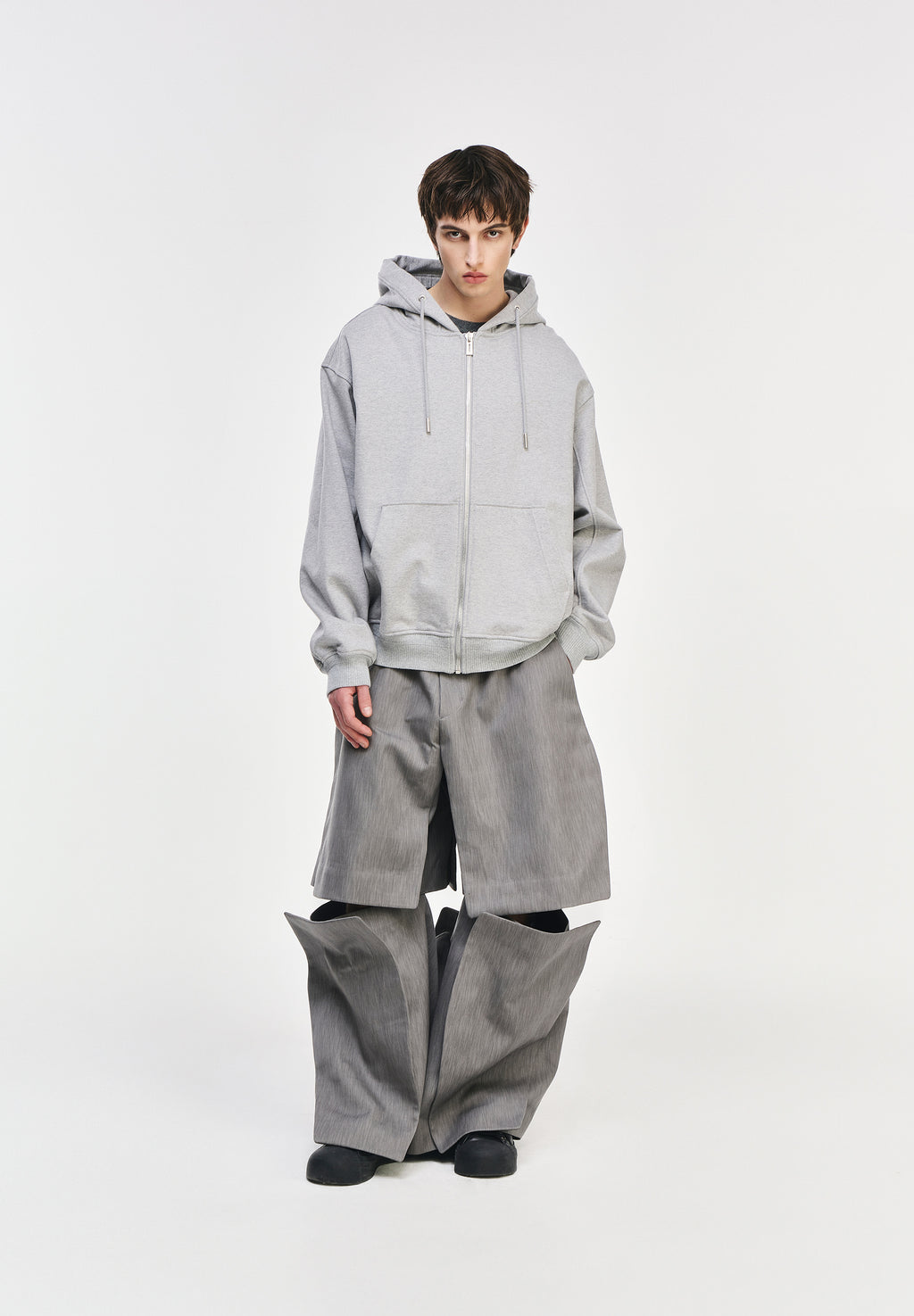 SONGZIO COLLECTION BLACK EYES HOOD ZIP UP