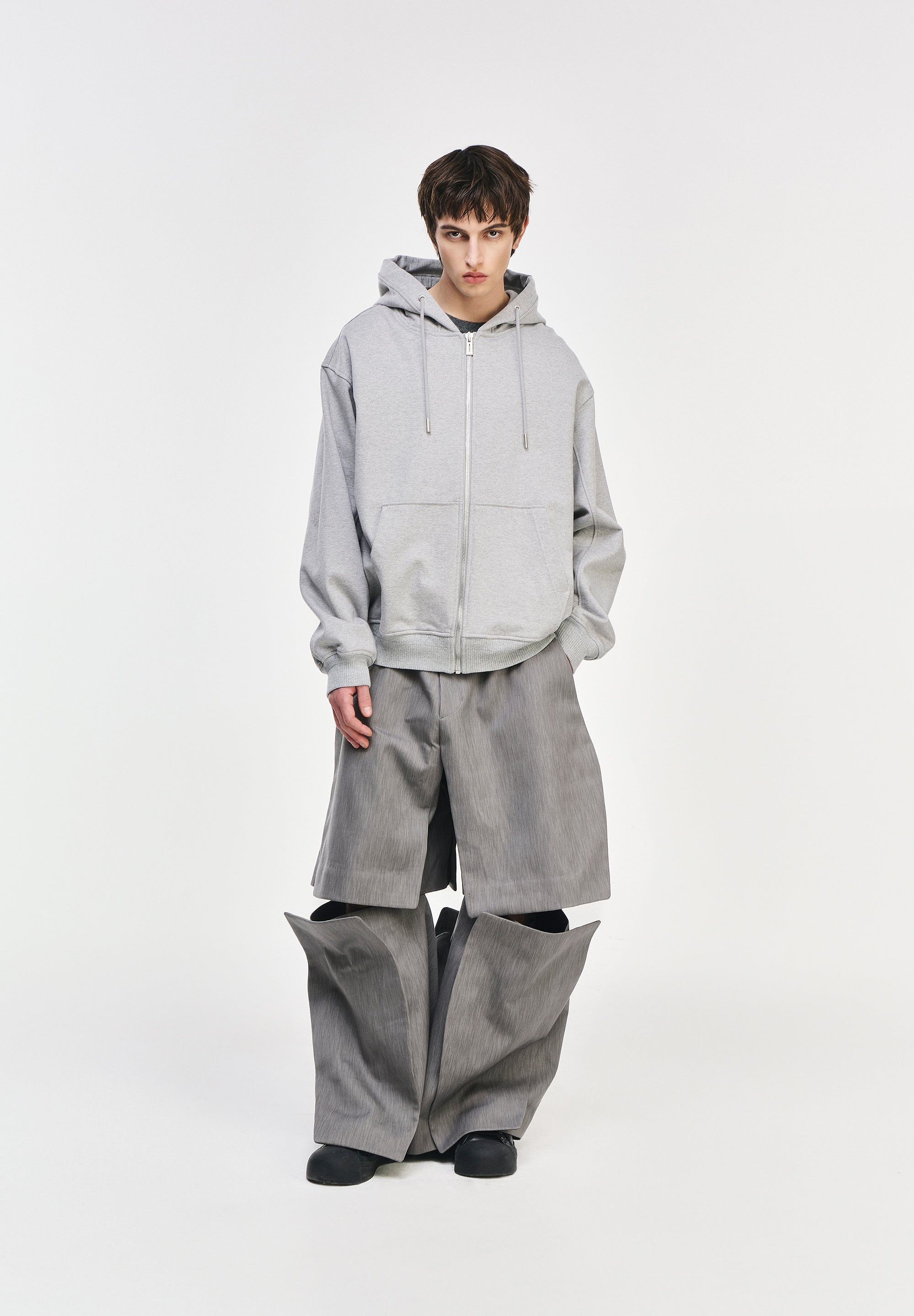 SONGZIO COLLECTION BLACK EYES HOOD ZIP UP