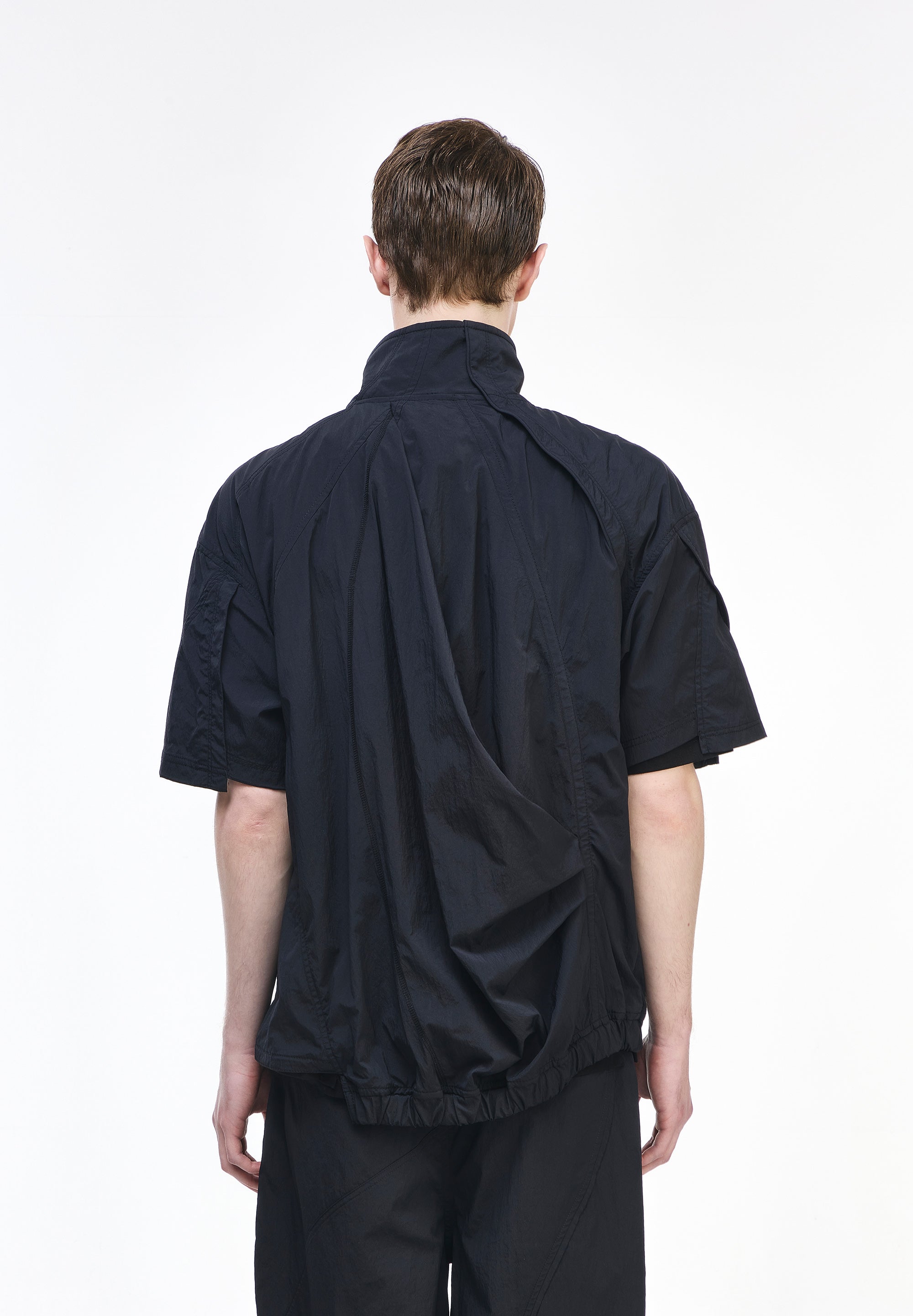 ASCENT HIGH-NECK HALF JUMPER