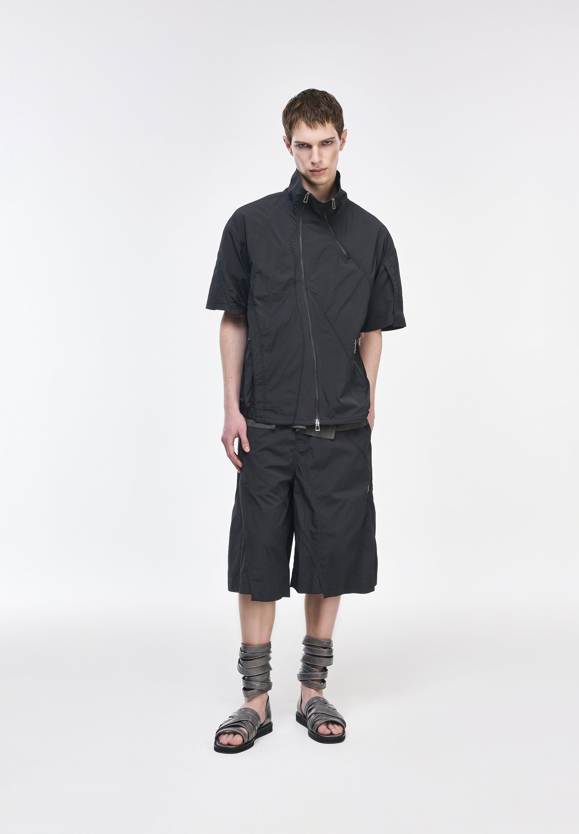 ASCENT HIGH-NECK HALF JUMPER
