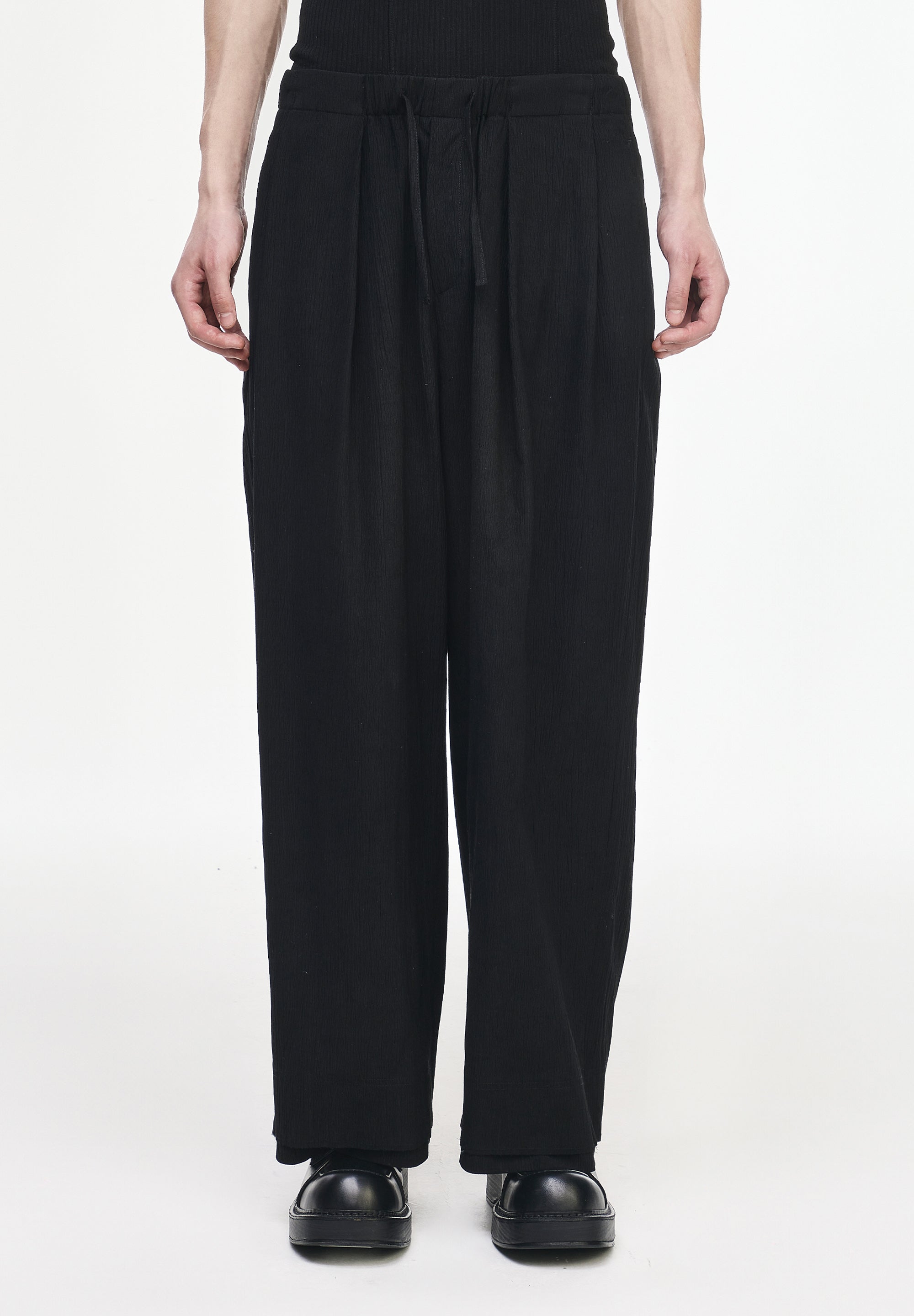 PLEATS STRING WIDE PANTS