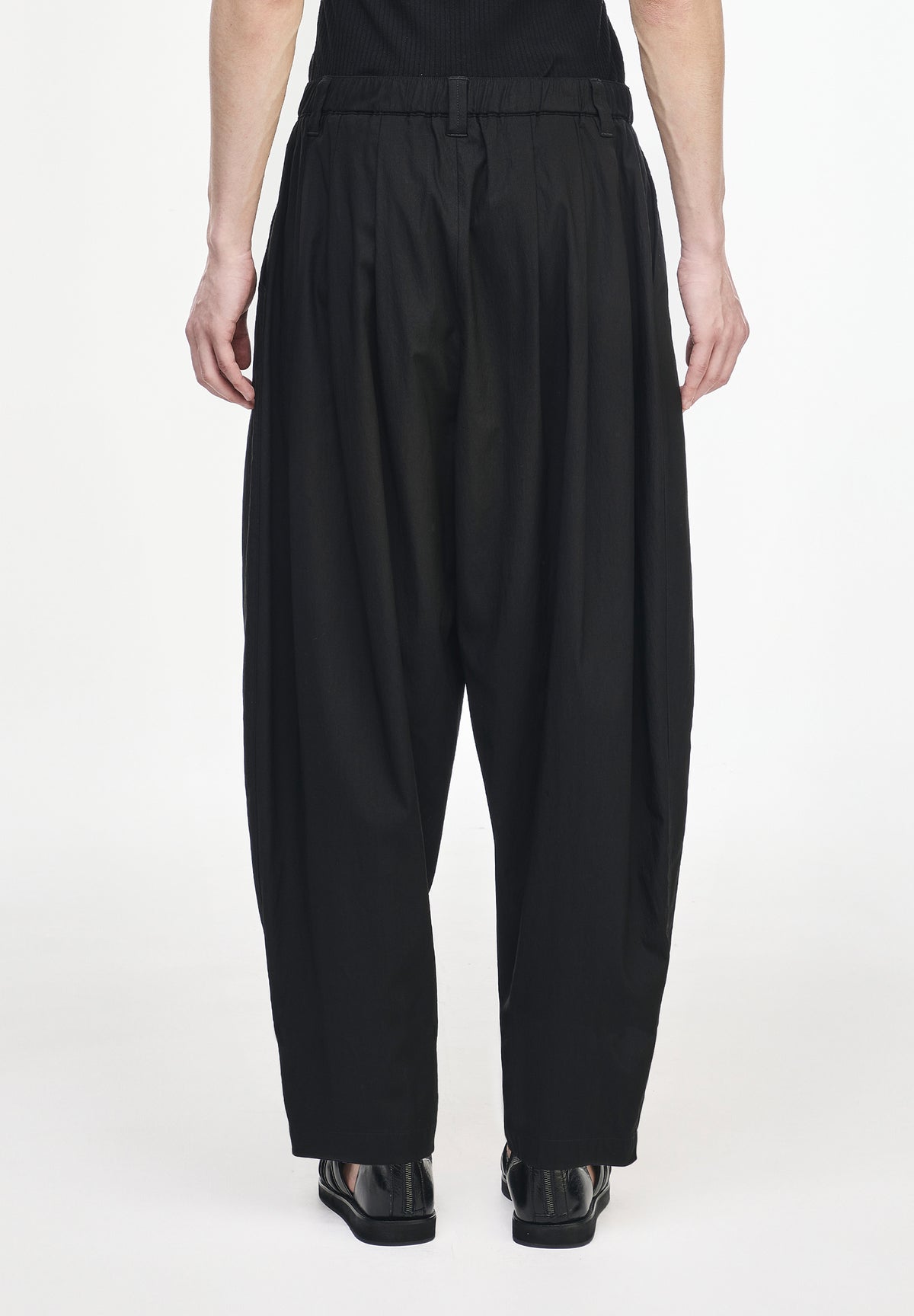 CURVED LINEN BALLOON PANTS