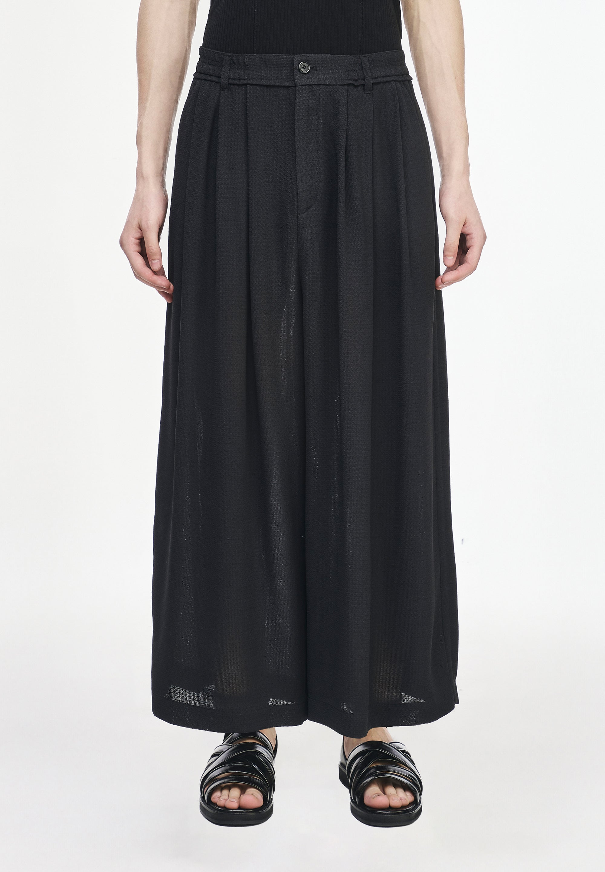 MULTI TUCK STRING CROP WIDE PANTS
