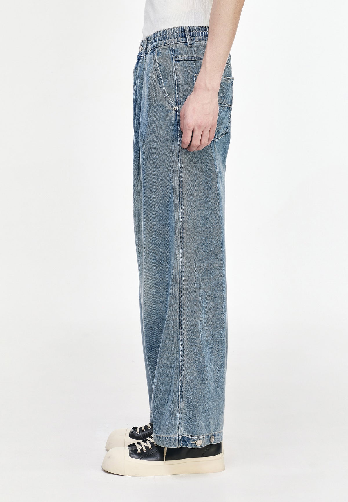 CROSS TUCK WIDE DENIM