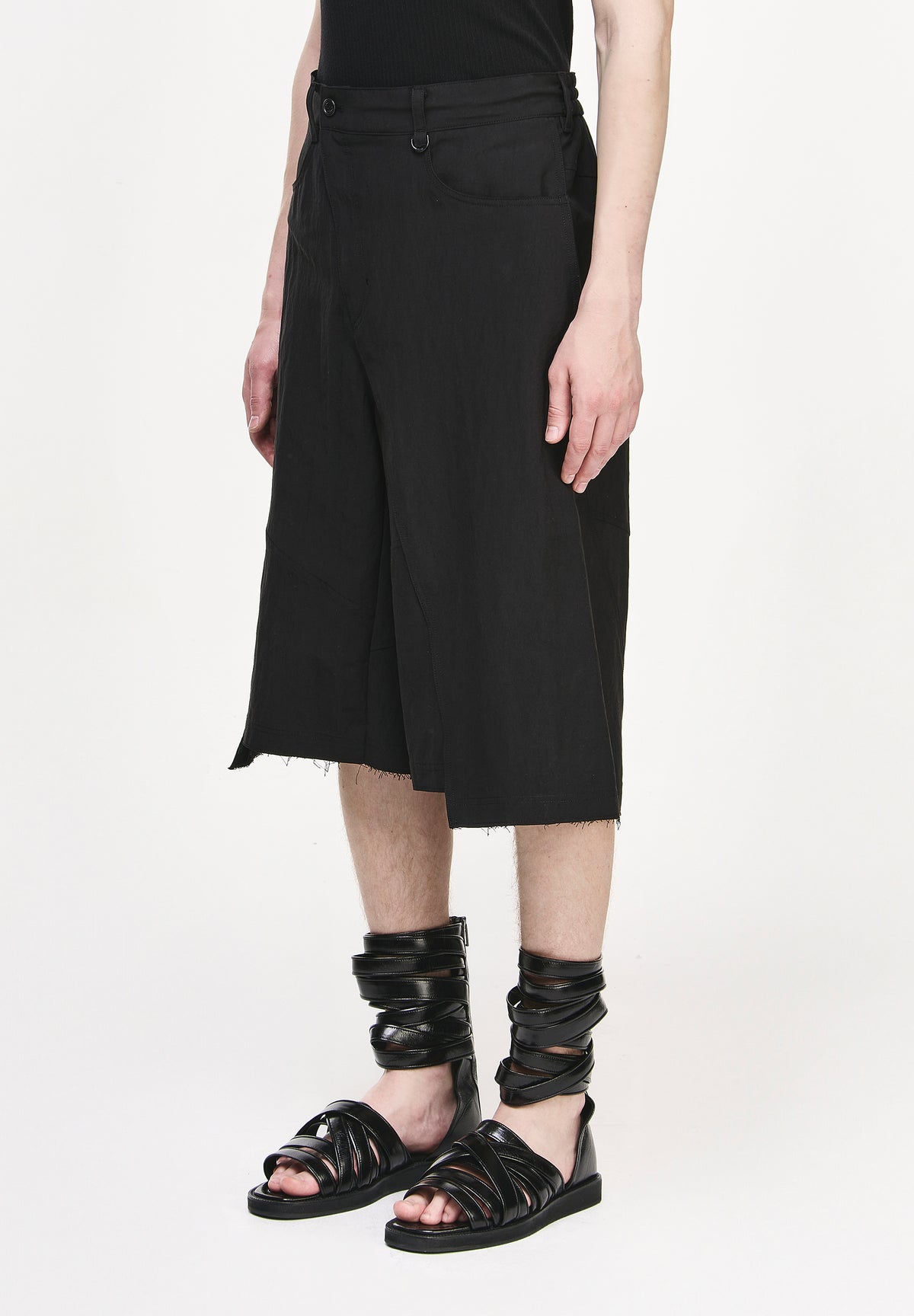 BIASCAST SHORTS