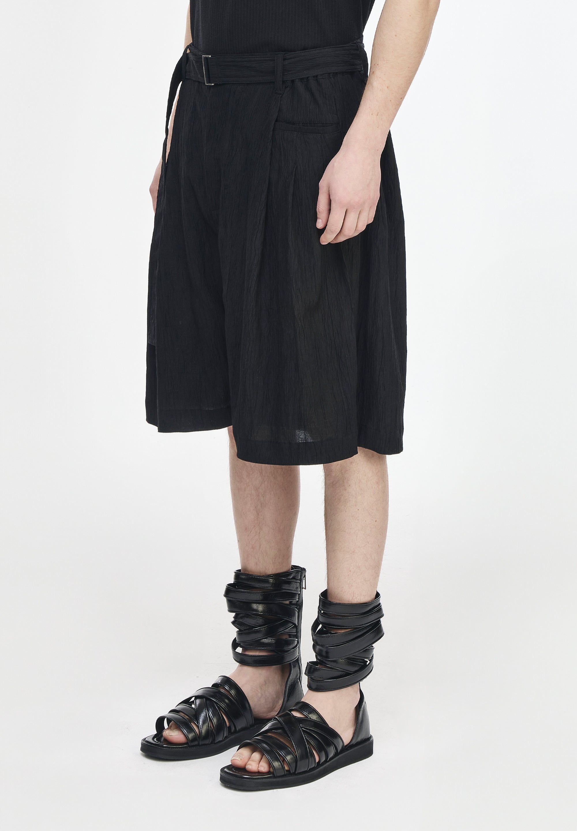 EDGEFOLD VOLUME SHORTS