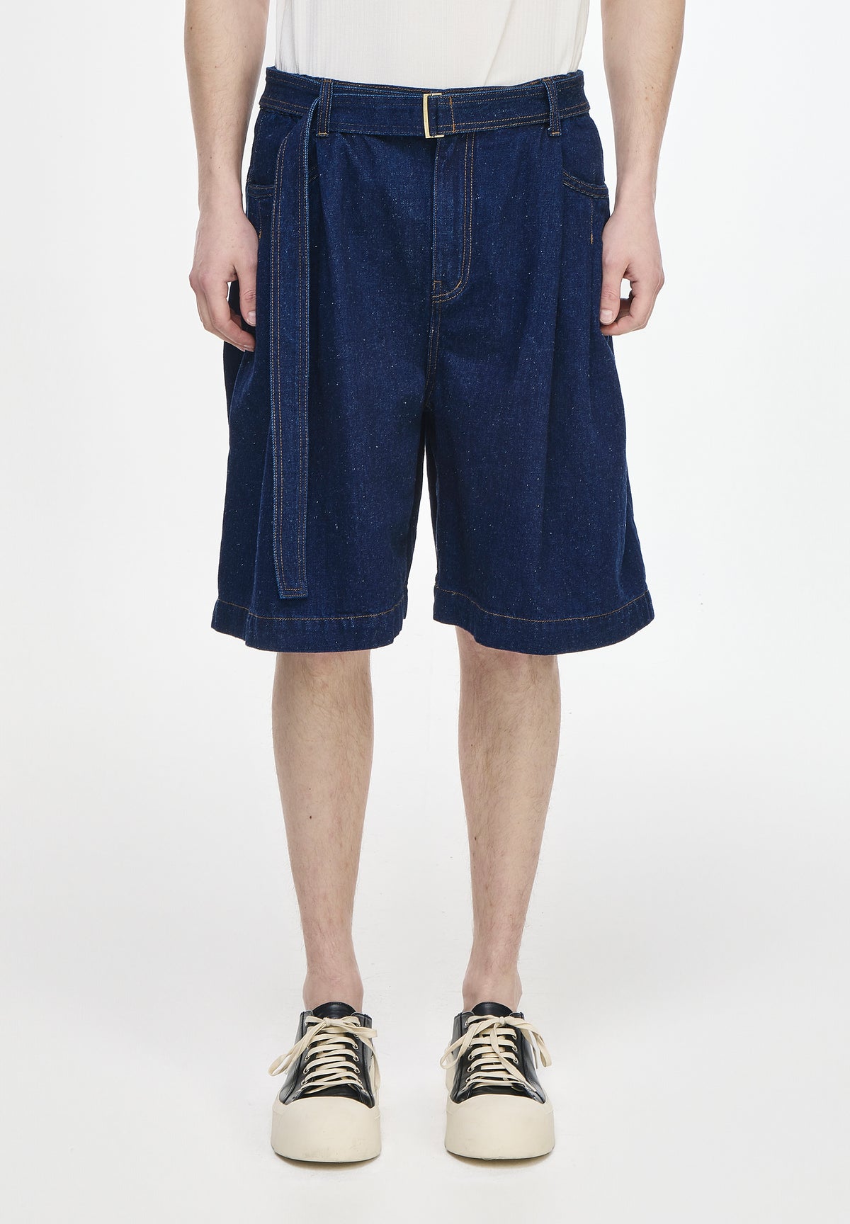 EDGEFOLD VOLUME DENIM SHORTS