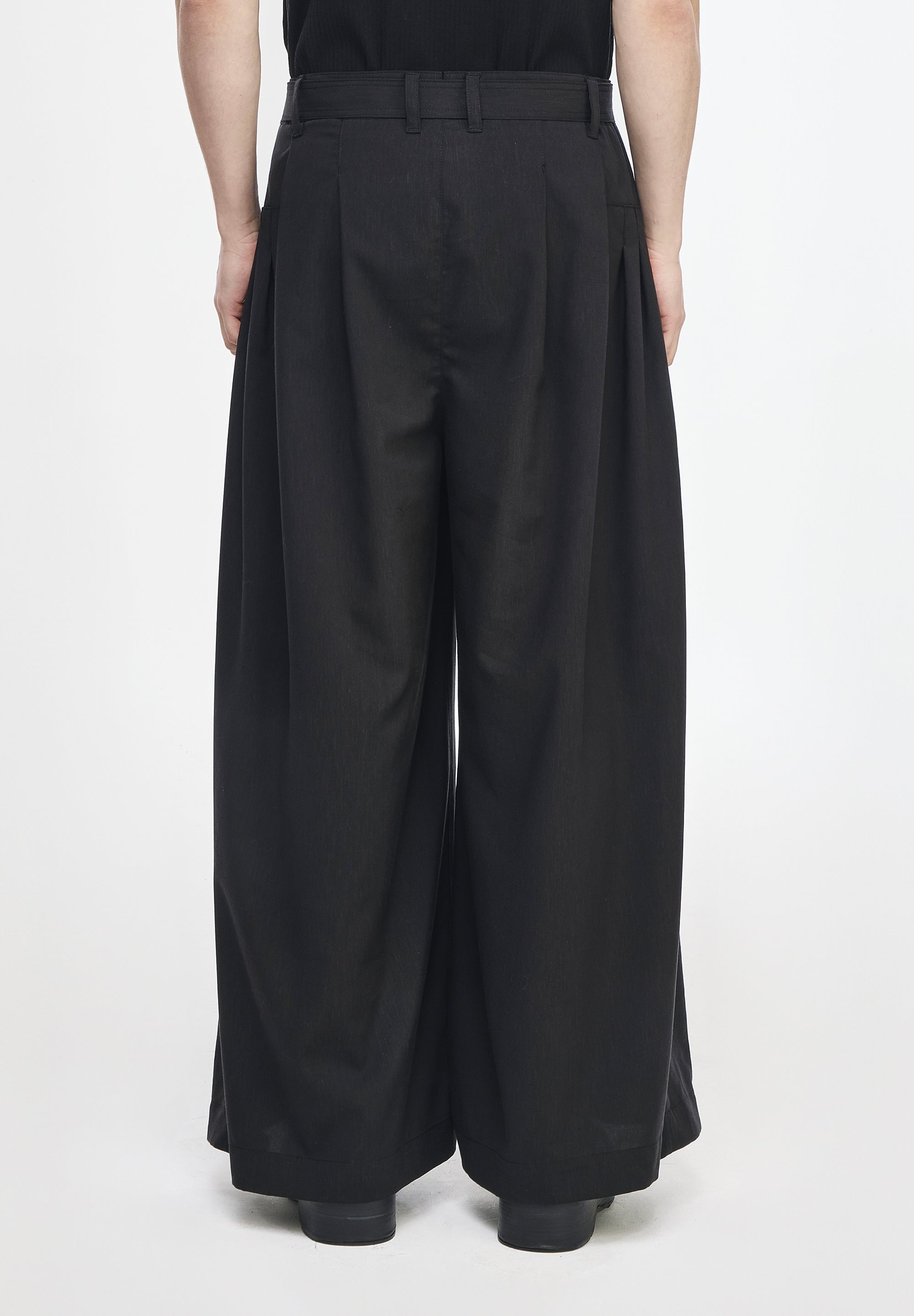 EDGEFOLD VOLUME PANTS