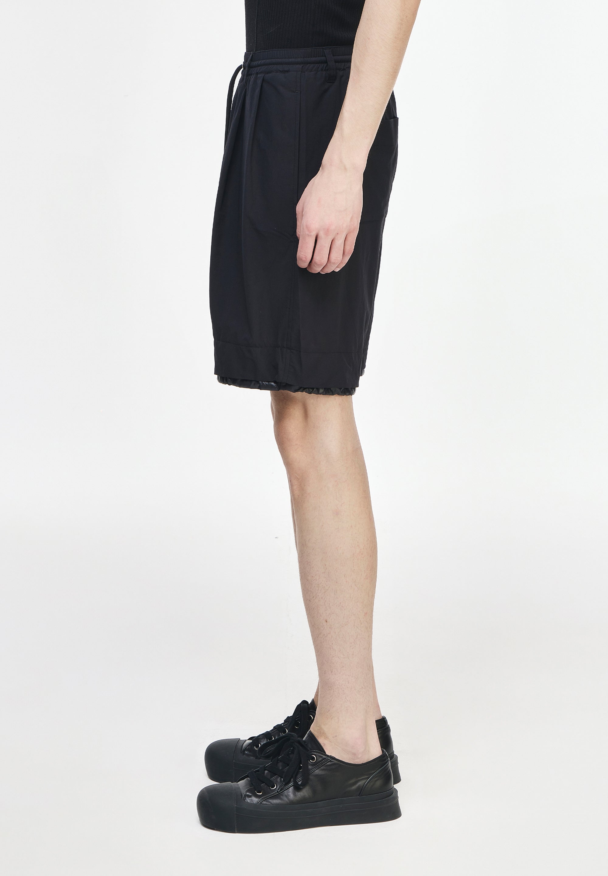 TRACK PANTHER SHORTS