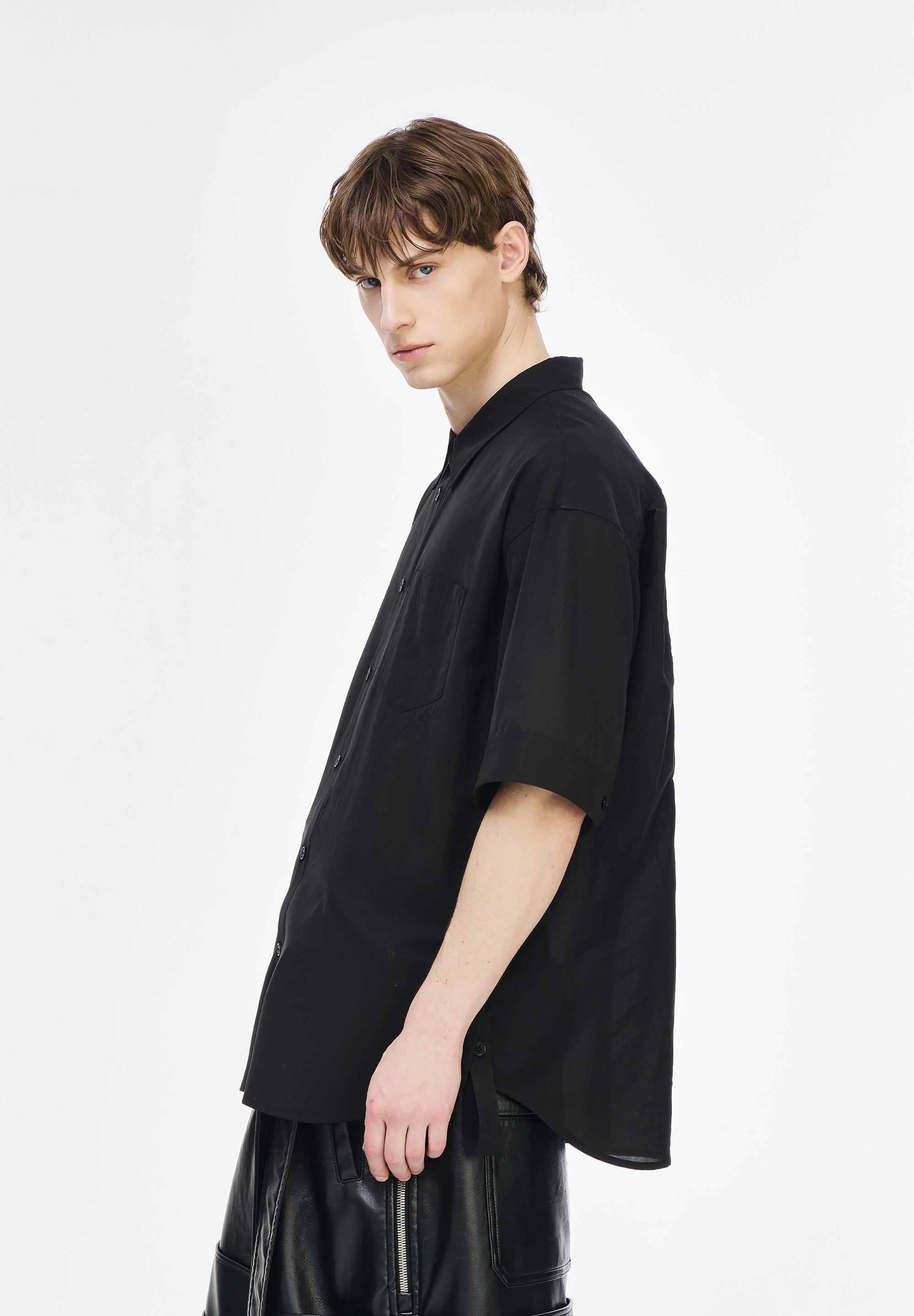 NIGHT MICKEY EMBROIDERED HALF SHIRT