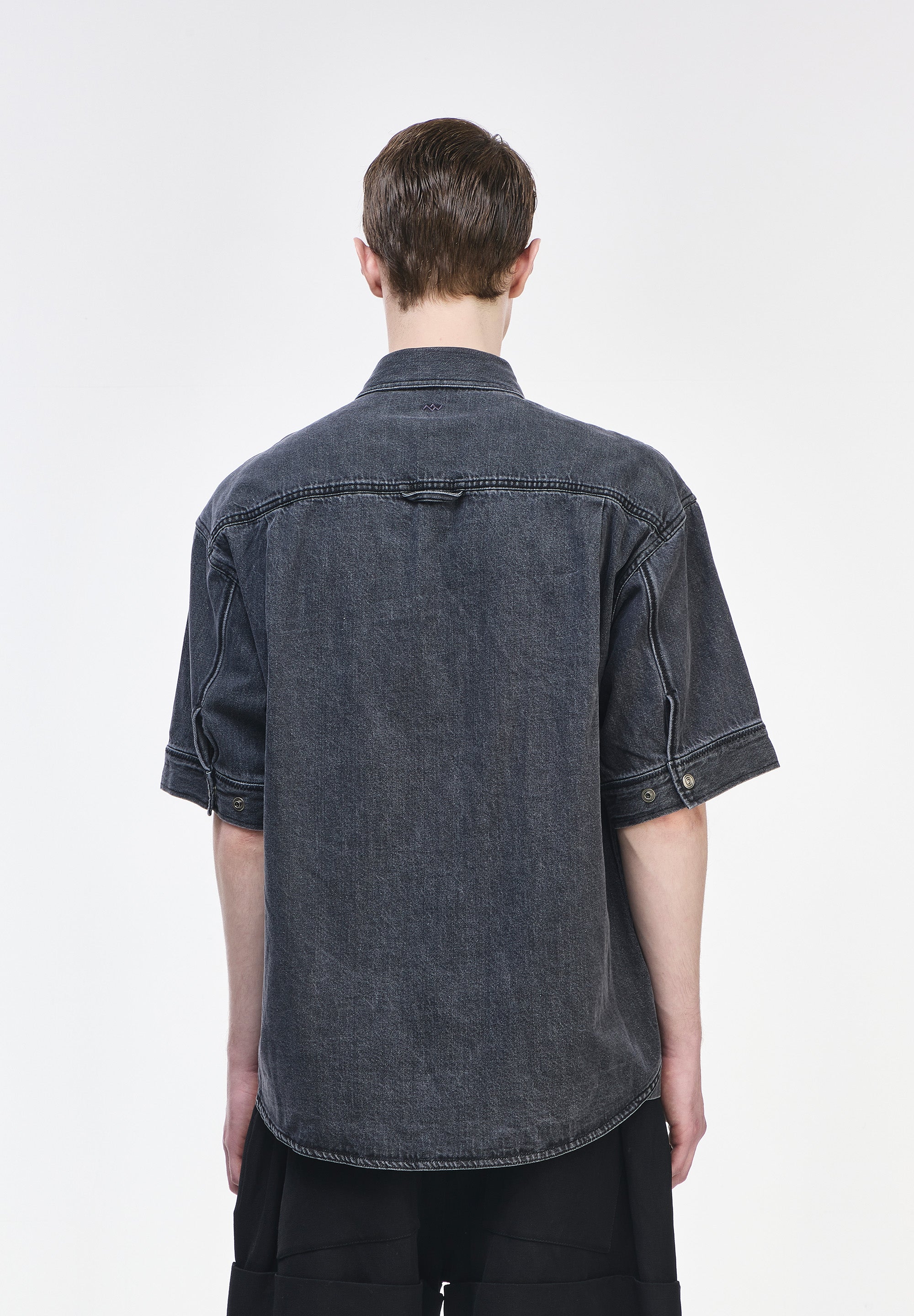 RAGLAN HALF ZIP-UP COLLARED T SHIRT