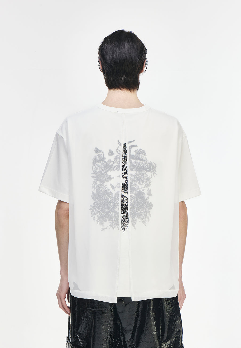 TEE-SHIRT BRODÉ FLEUR FANTÔME