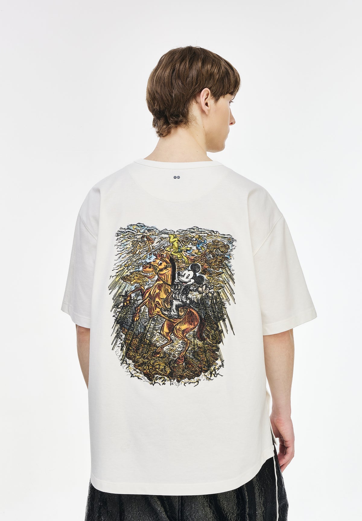 KNIGHT MICKEY EMBROIDERED T SHIRT