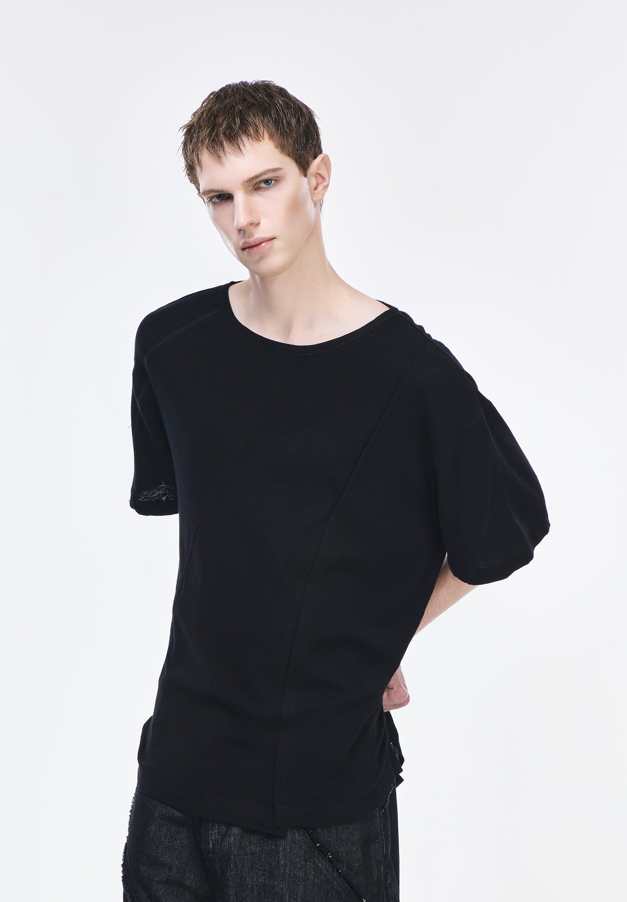 DESCENT BOAT NECK T-SHIRT