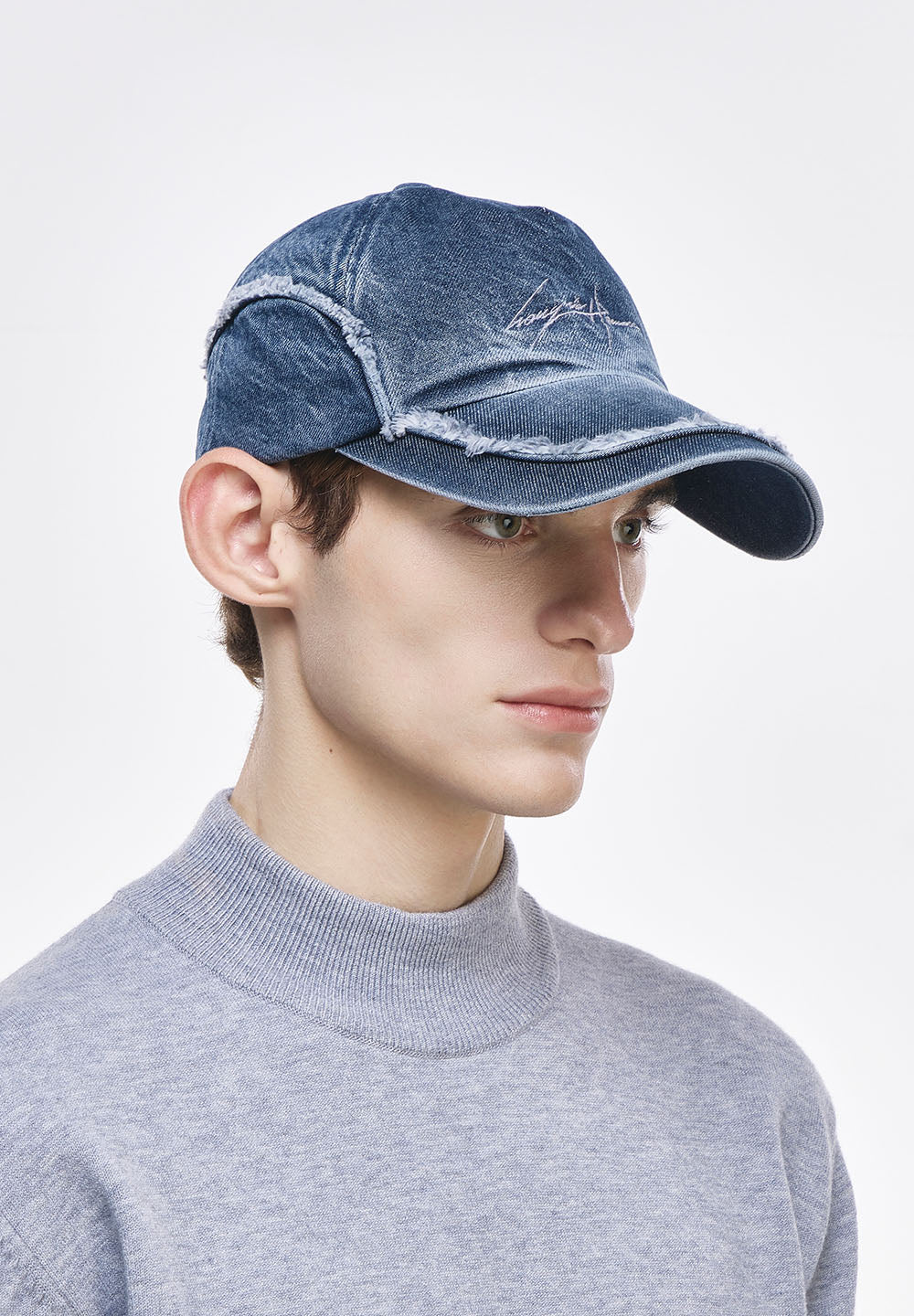 AUTOGRAPH DENIM BALL CAP