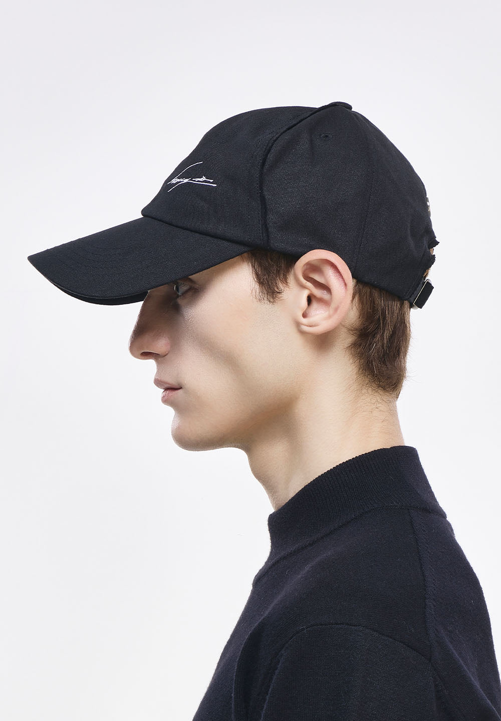 SIGNATURE BALL CAP
