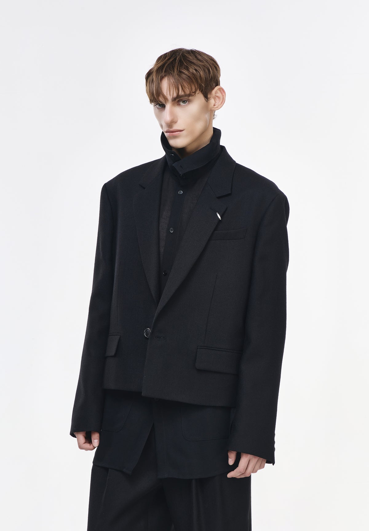 ARTISANAL ONE BUTTON CROPPED BLAZER