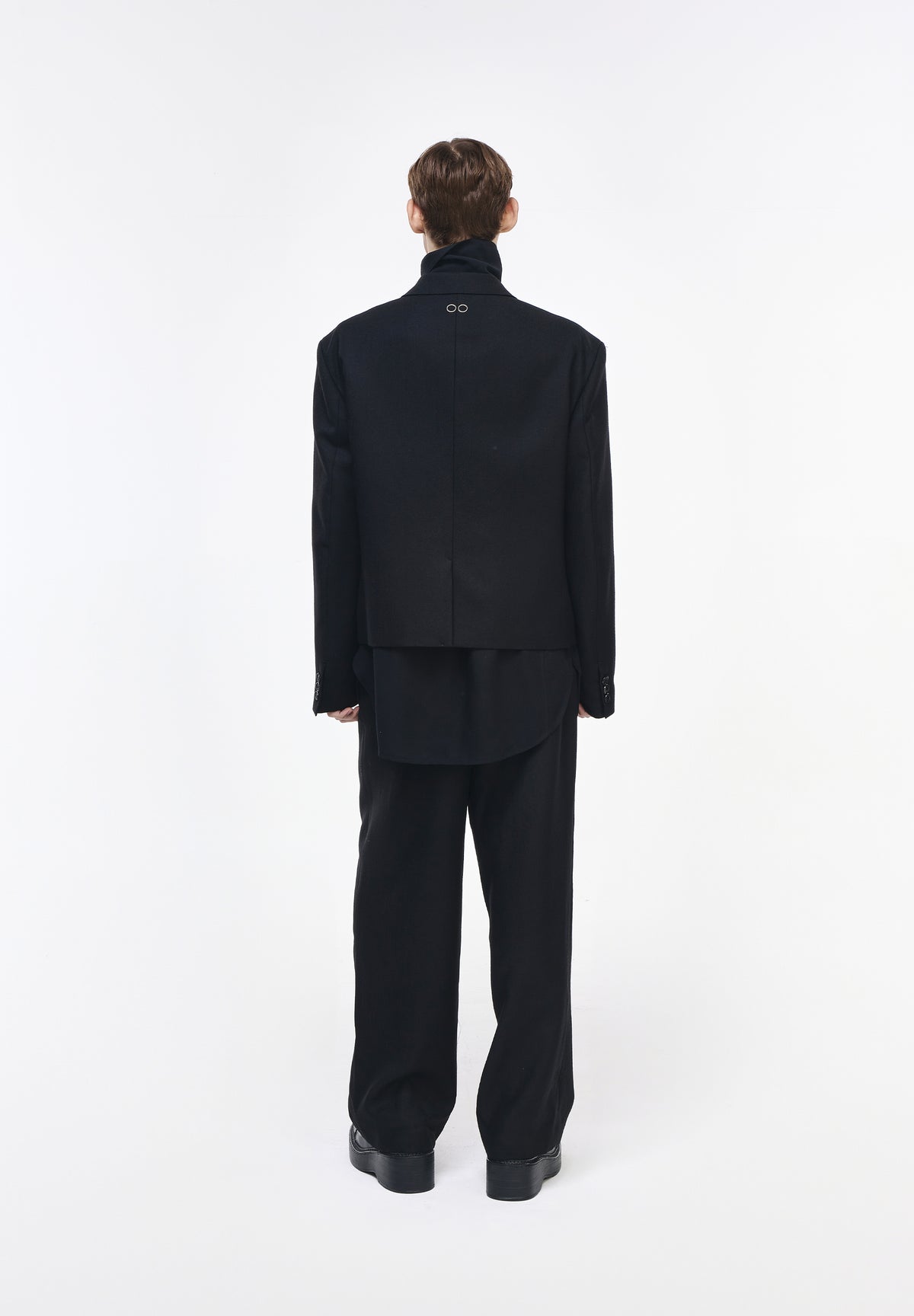 ARTISANAL ONE BUTTON CROPPED BLAZER
