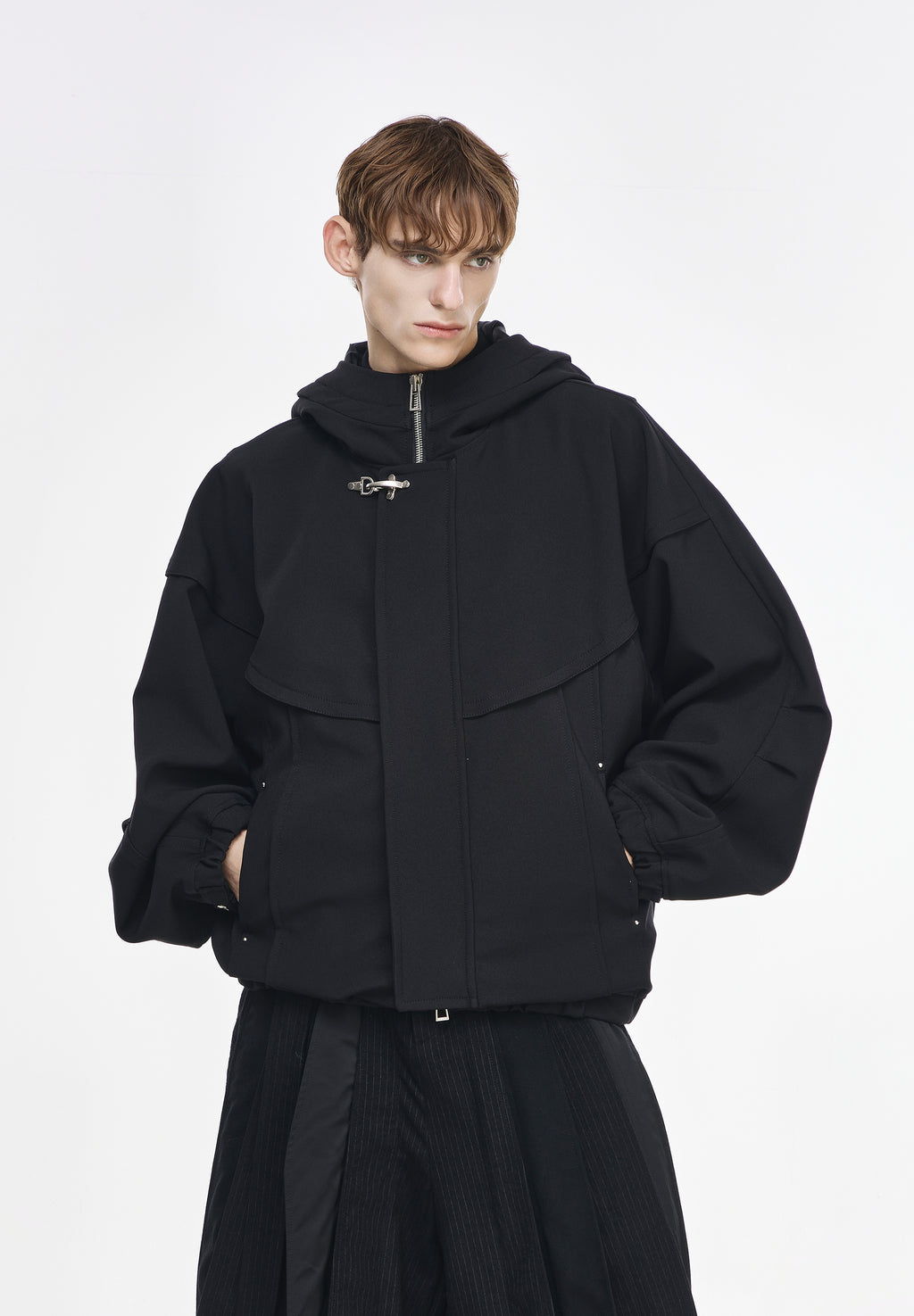 ARMOR HOOD JUMPER