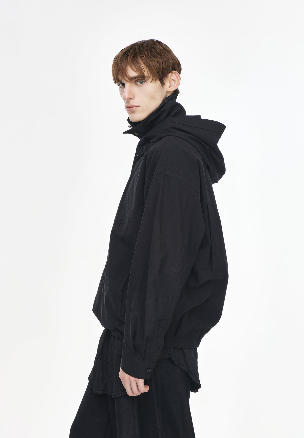 HOOD STRING JUMPER