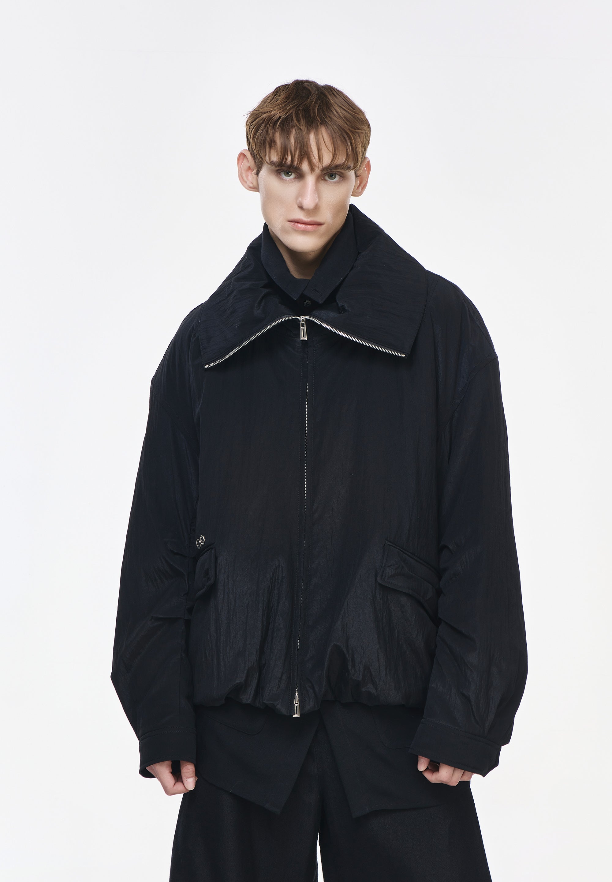 EMBROIDERED WELD JACKET