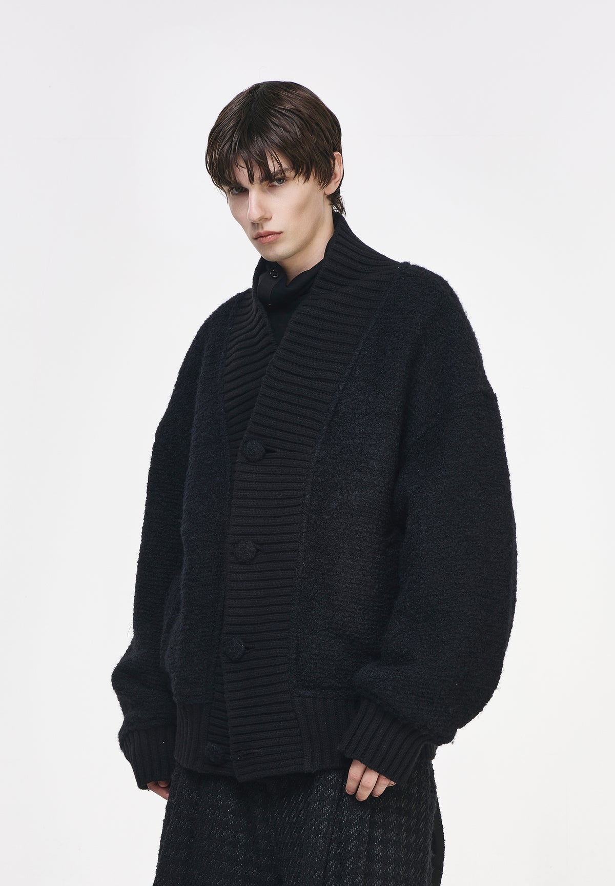 CONCAVE SHAWL JUMPER