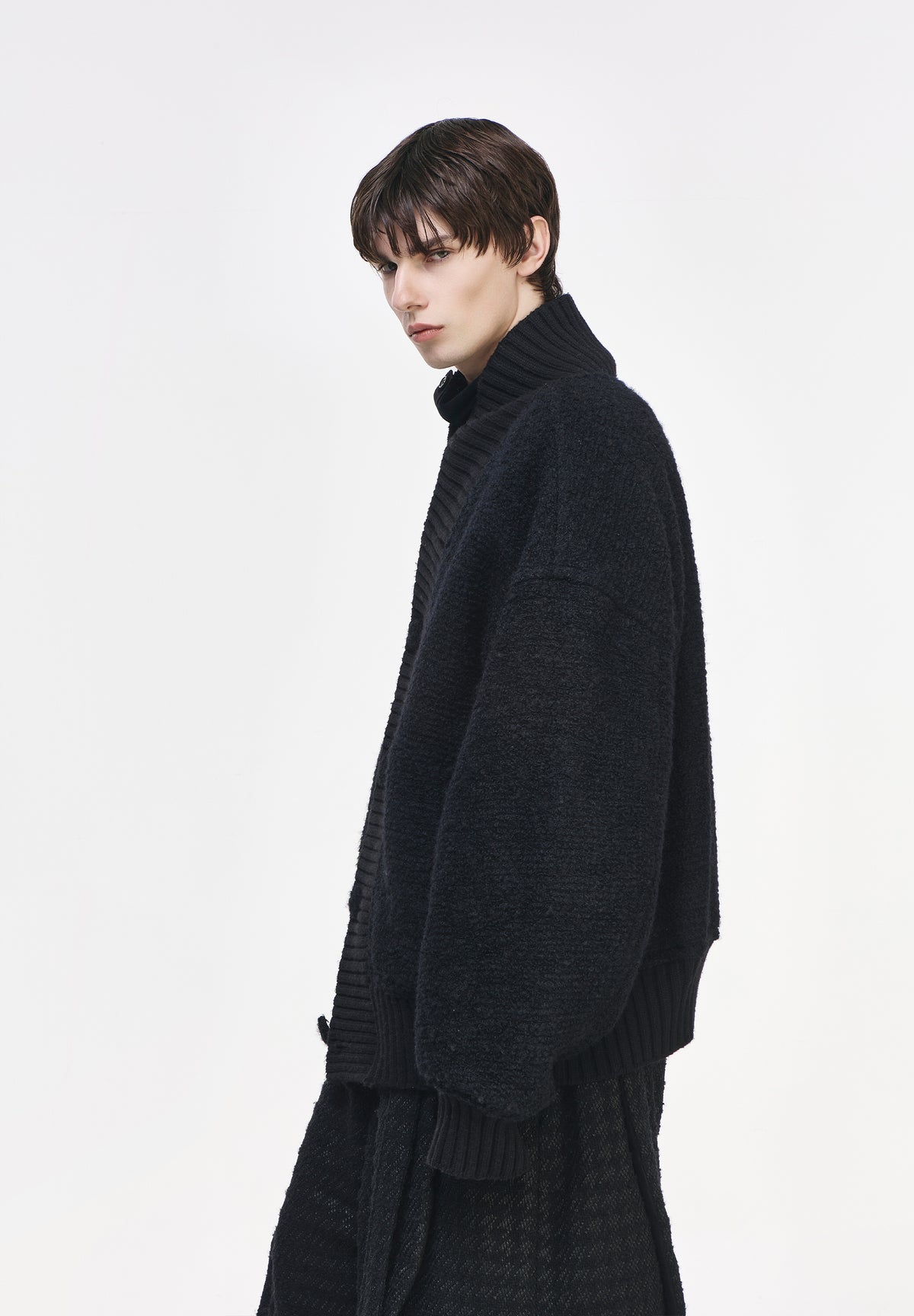 CONCAVE SHAWL JUMPER