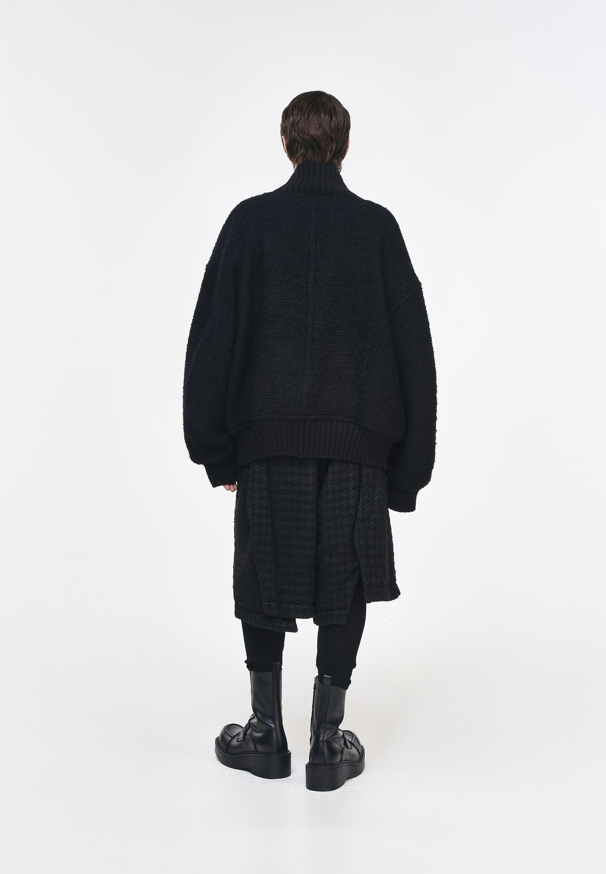 CONCAVE SHAWL JUMPER