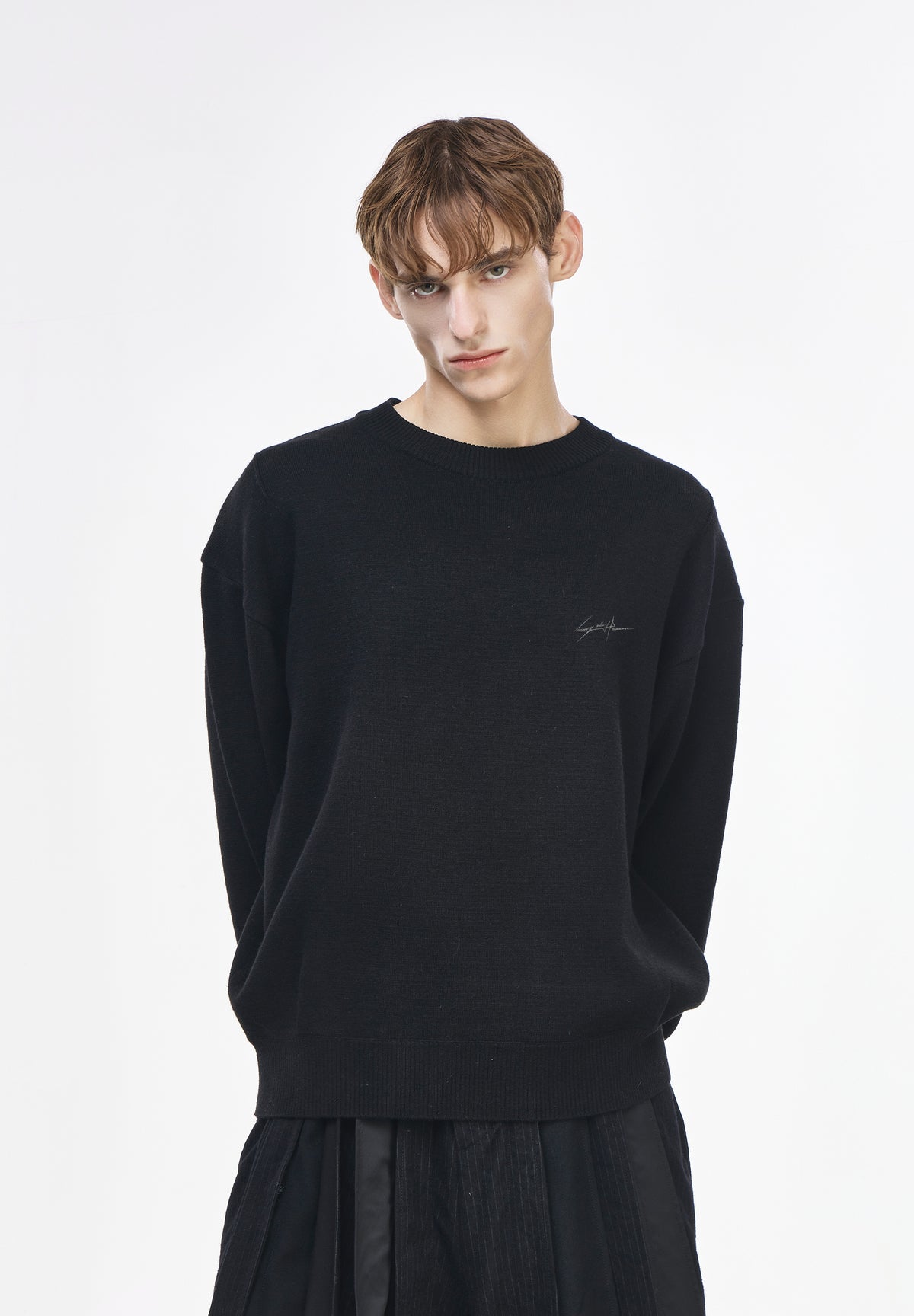 HOJAKDO MICKEY ROUND NECK KNIT
