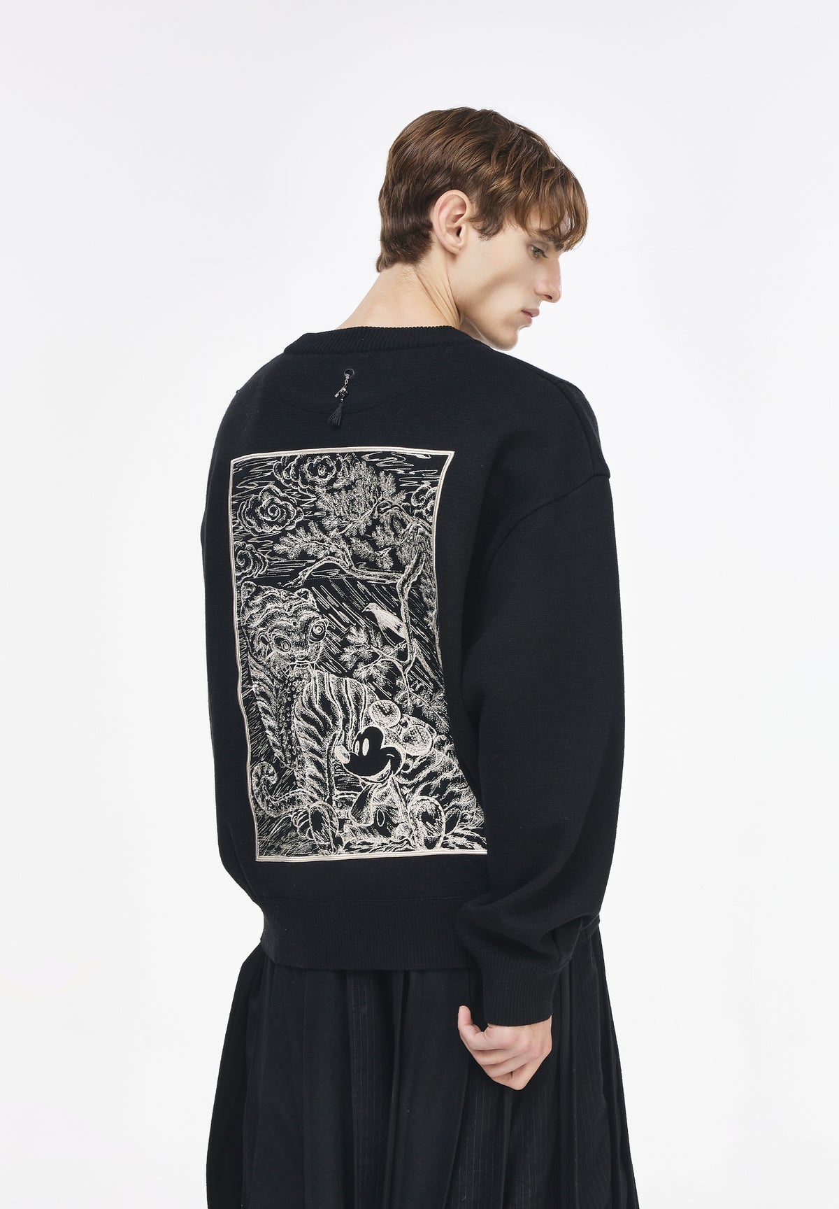 HOJAKDO MICKEY ROUND NECK KNIT