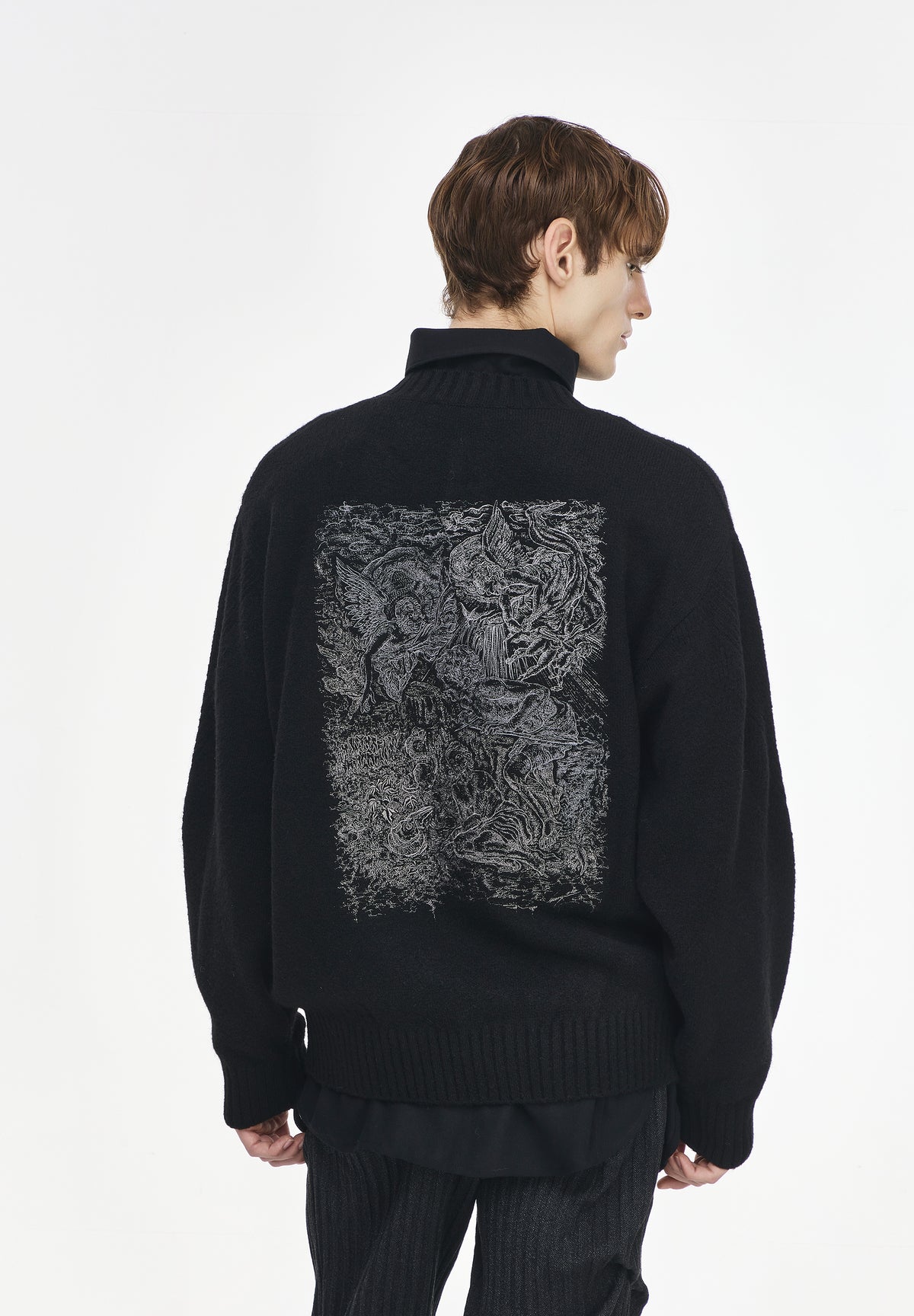 BENEDICTION ROUND CARDIGAN