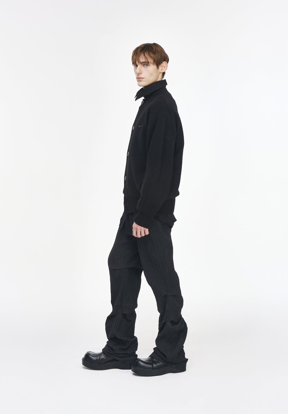 BENEDICTION ROUND CARDIGAN