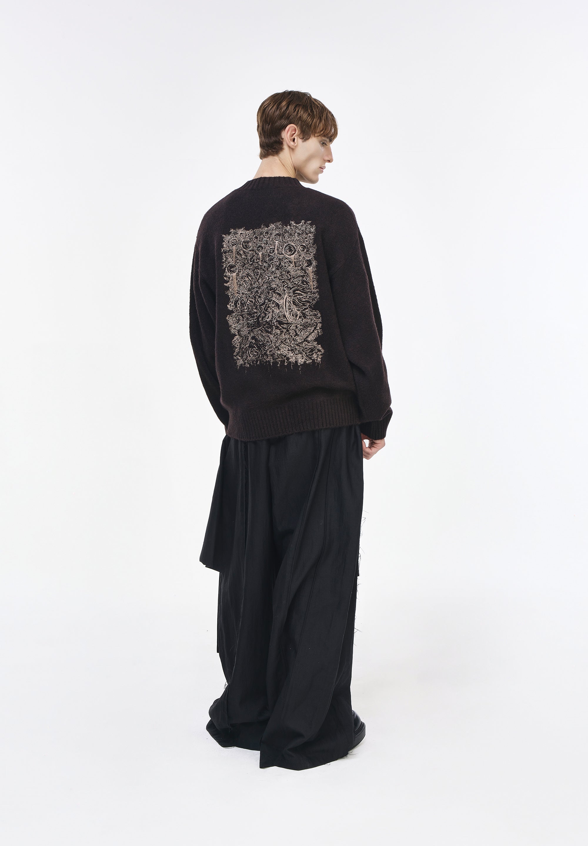 CHARIOT ROUND NECK CARDIGAN