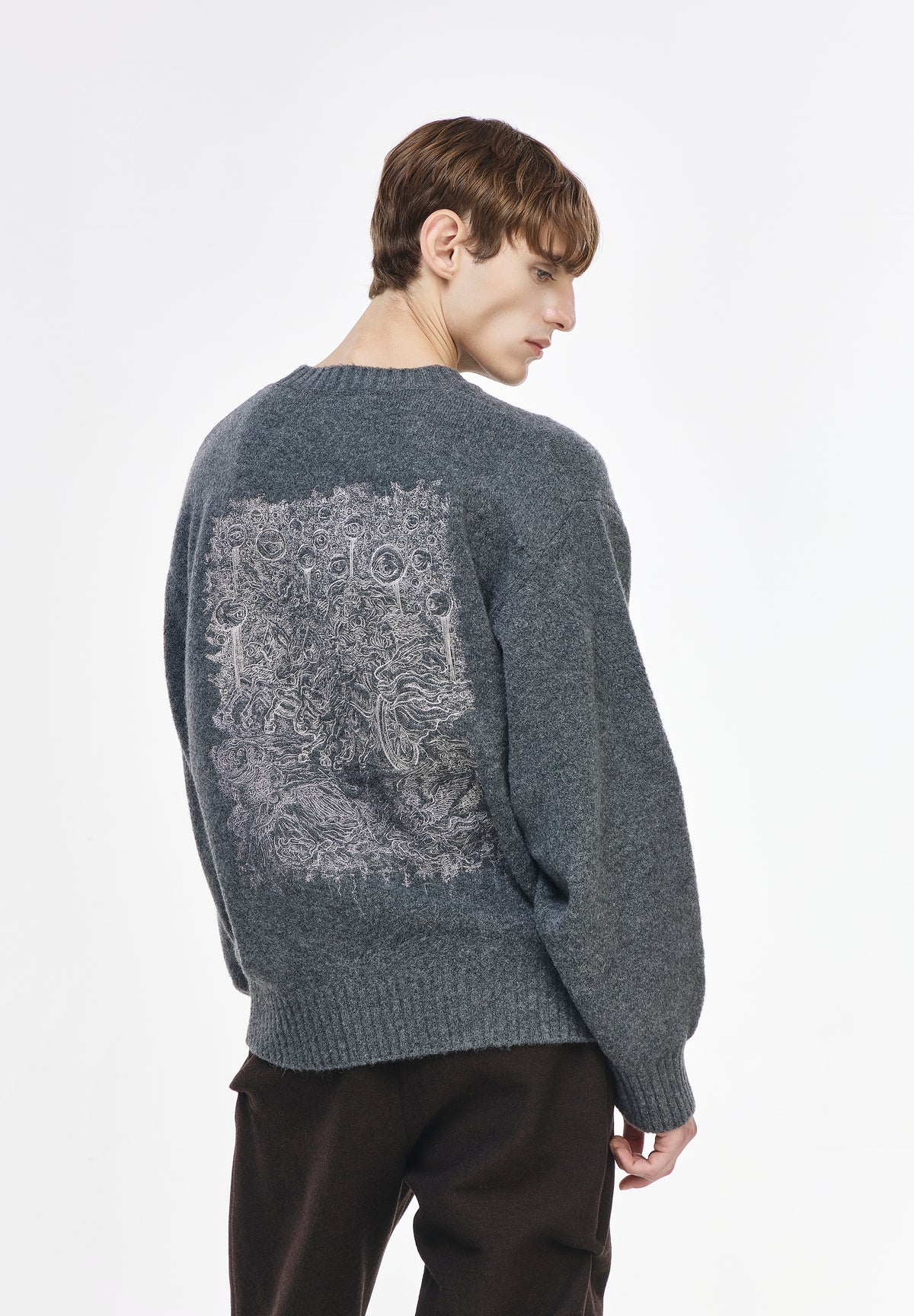 CHARIOT ROUND NECK KNIT