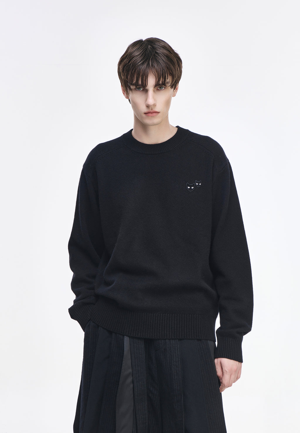 CASHMERE BLEND ROUND NECK KNIT