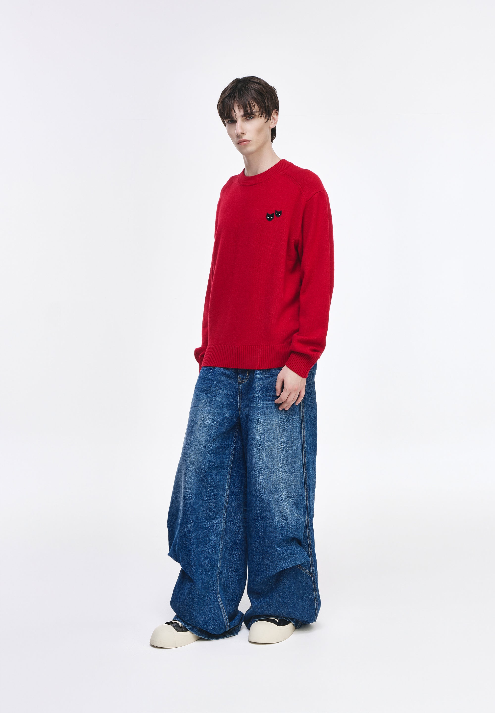 CASHMERE BLEND ROUND NECK KNIT