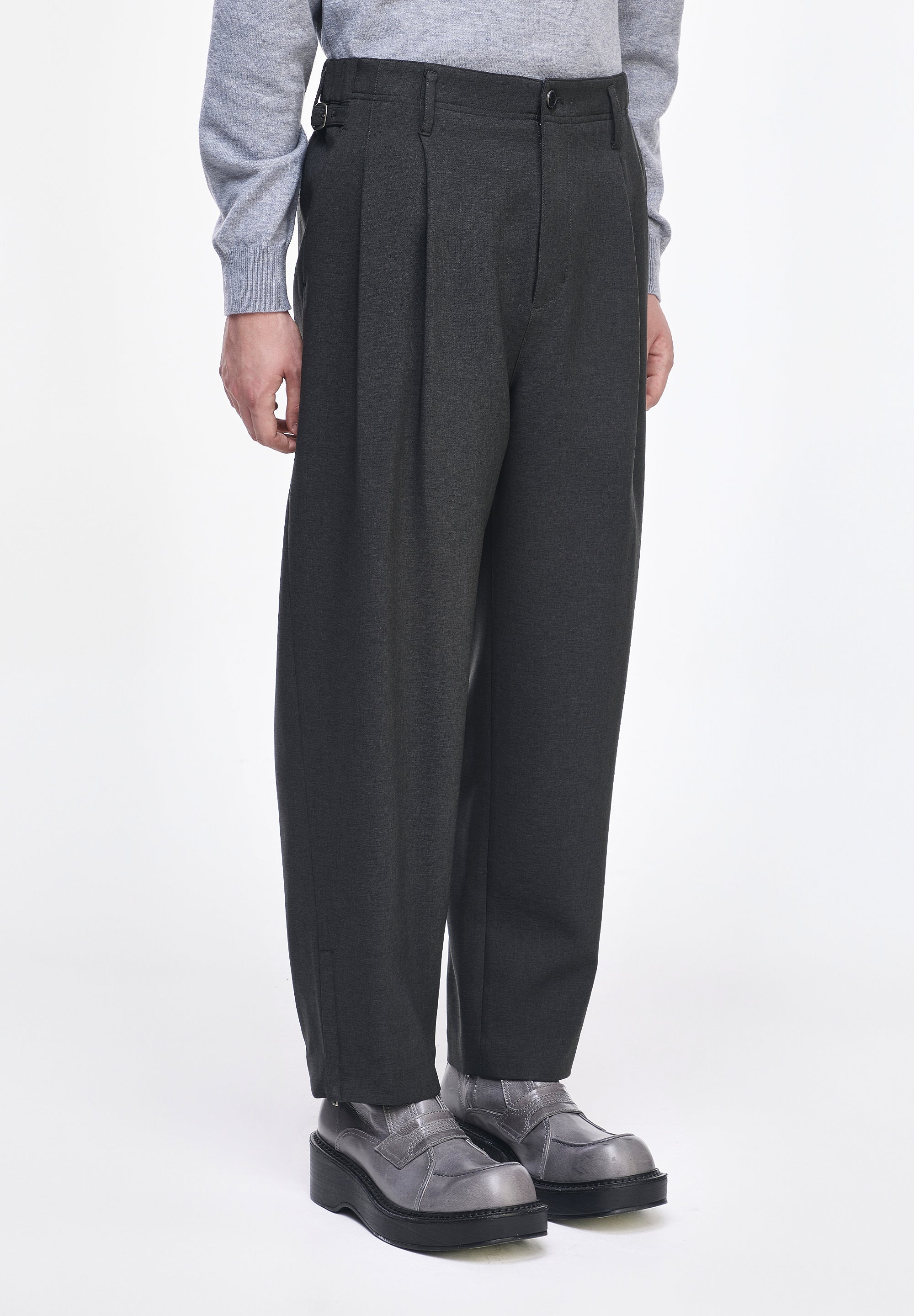 CONTOUR CARROT PANTS