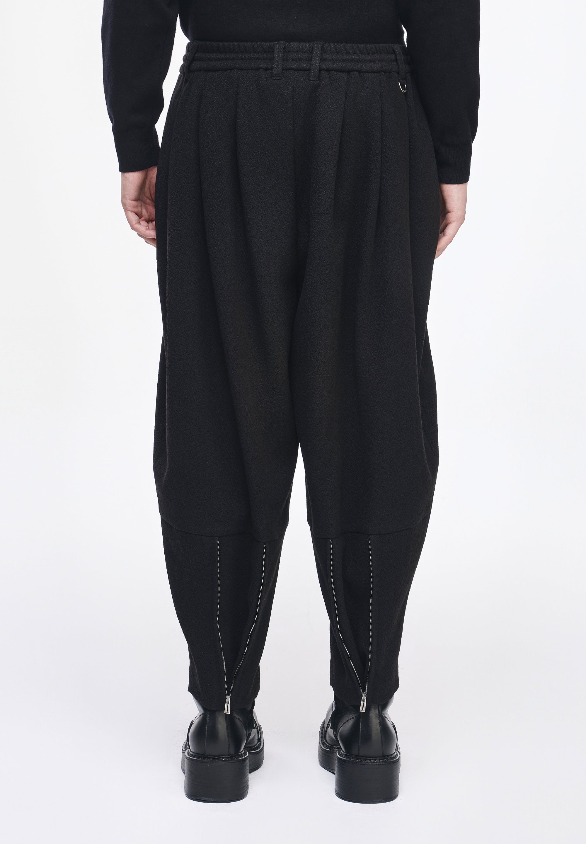META BALLOON PANTS