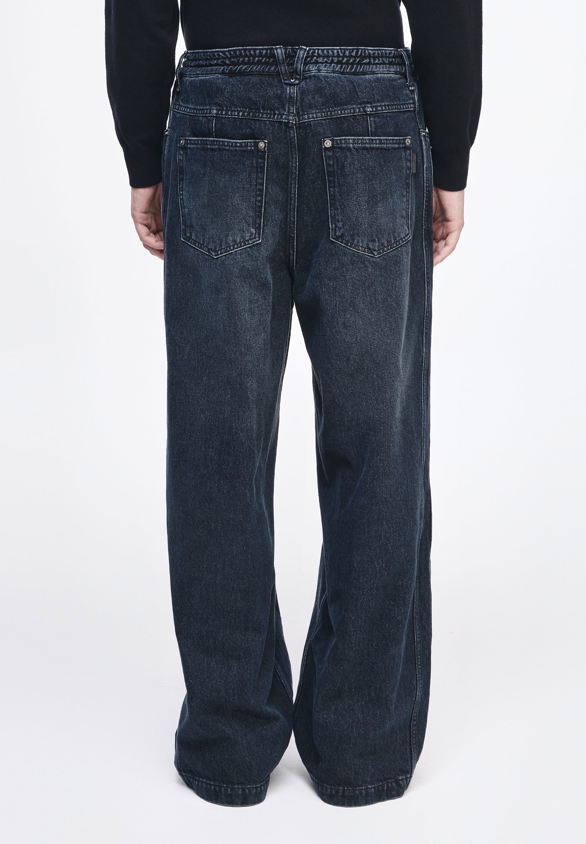 LEVEL VOLUME WIDE DENIM