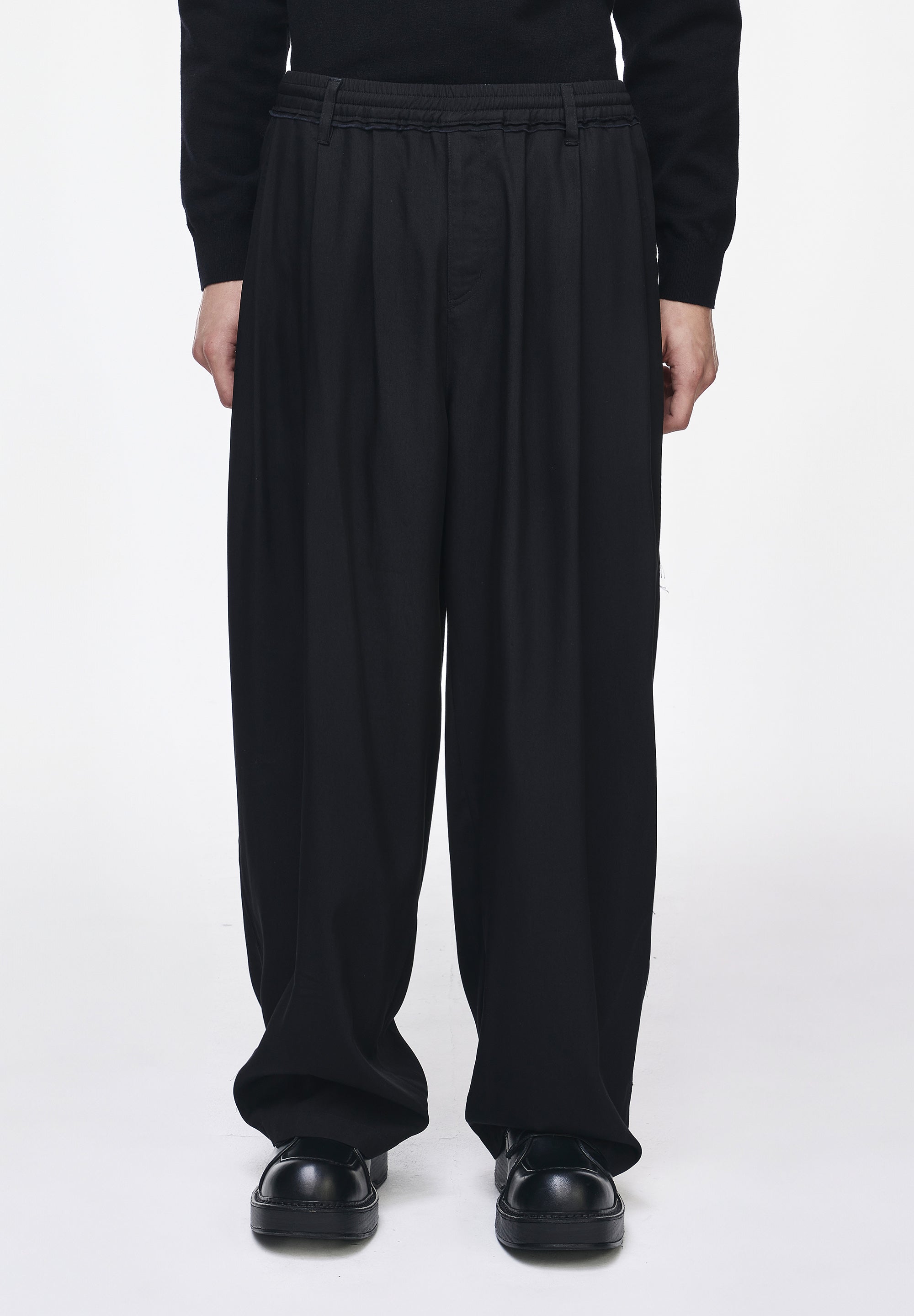 AUTOGRAPH FLARE PANTS