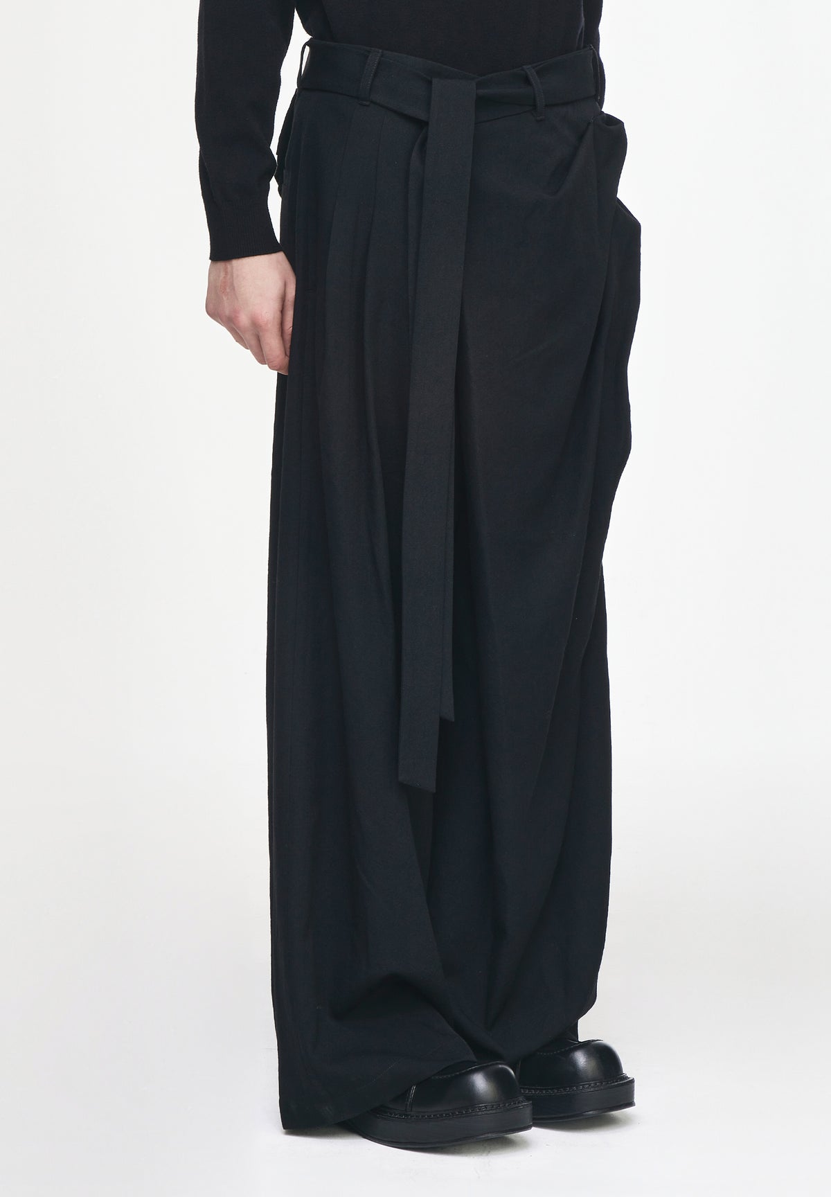 DRAPE WRAP PANTS